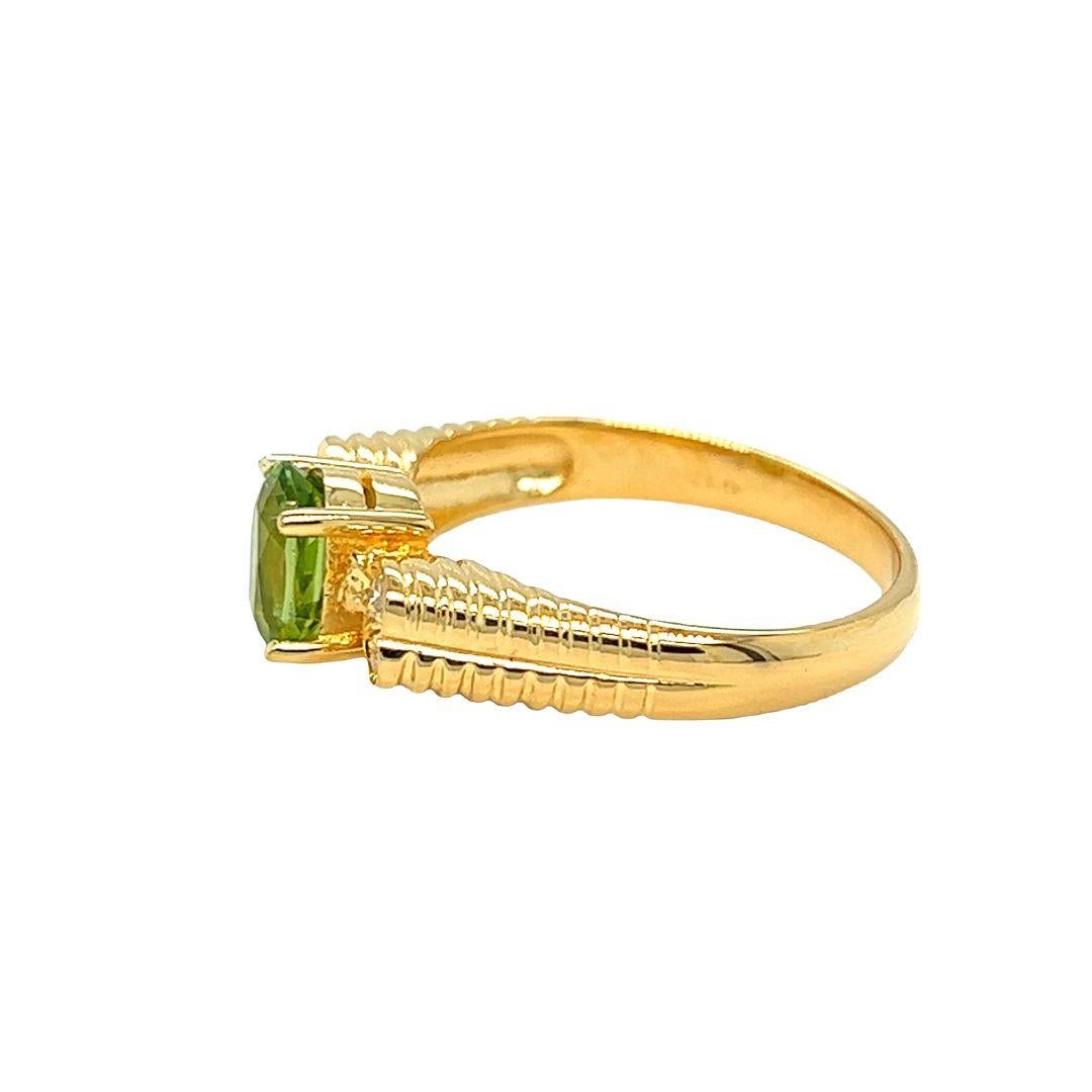 Nari Fine Jewels Oval Peridot and Diamond Ring Heart Accent 14K Yellow Gold In New Condition For Sale In beverly hills, CA