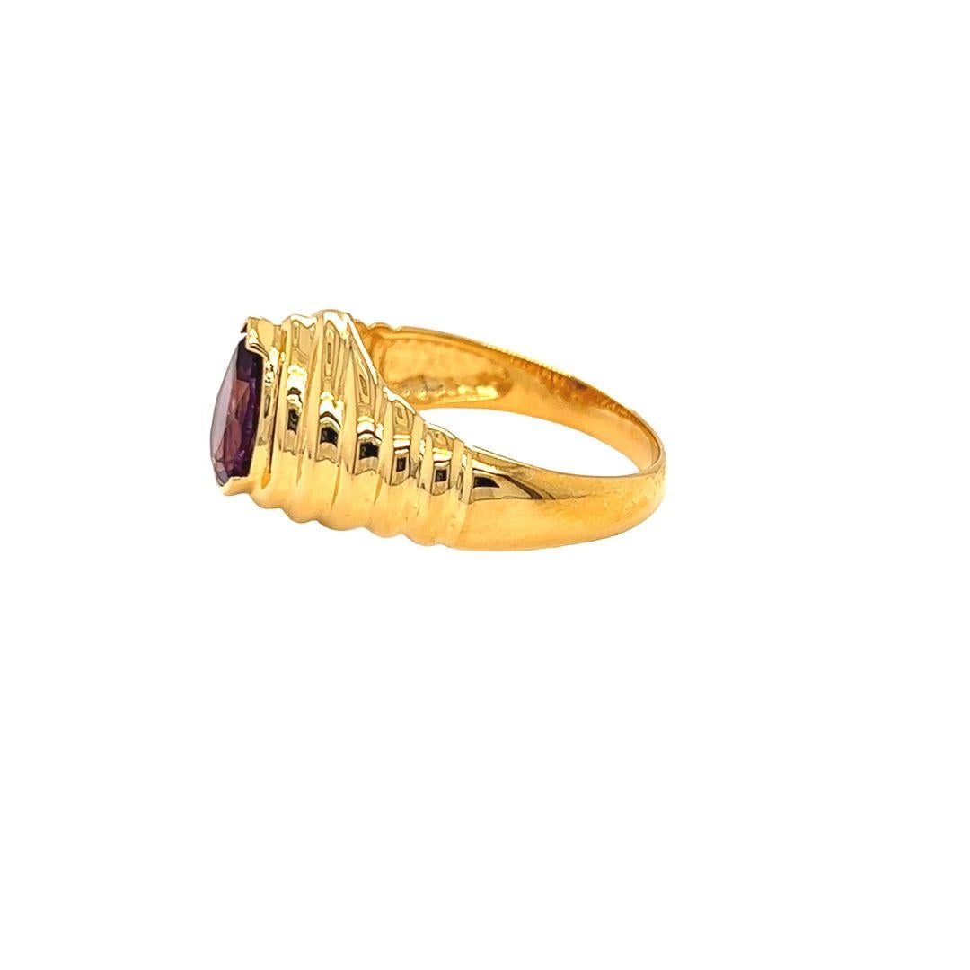 Nari Fine Jewels Pear Amethyst Fluted Dome Ring 14K Yellow Gold In New Condition For Sale In beverly hills, CA