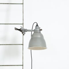 Narita Clip Studio Lamp