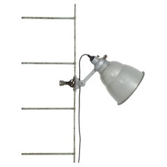 Narita Clip Studio Lamp