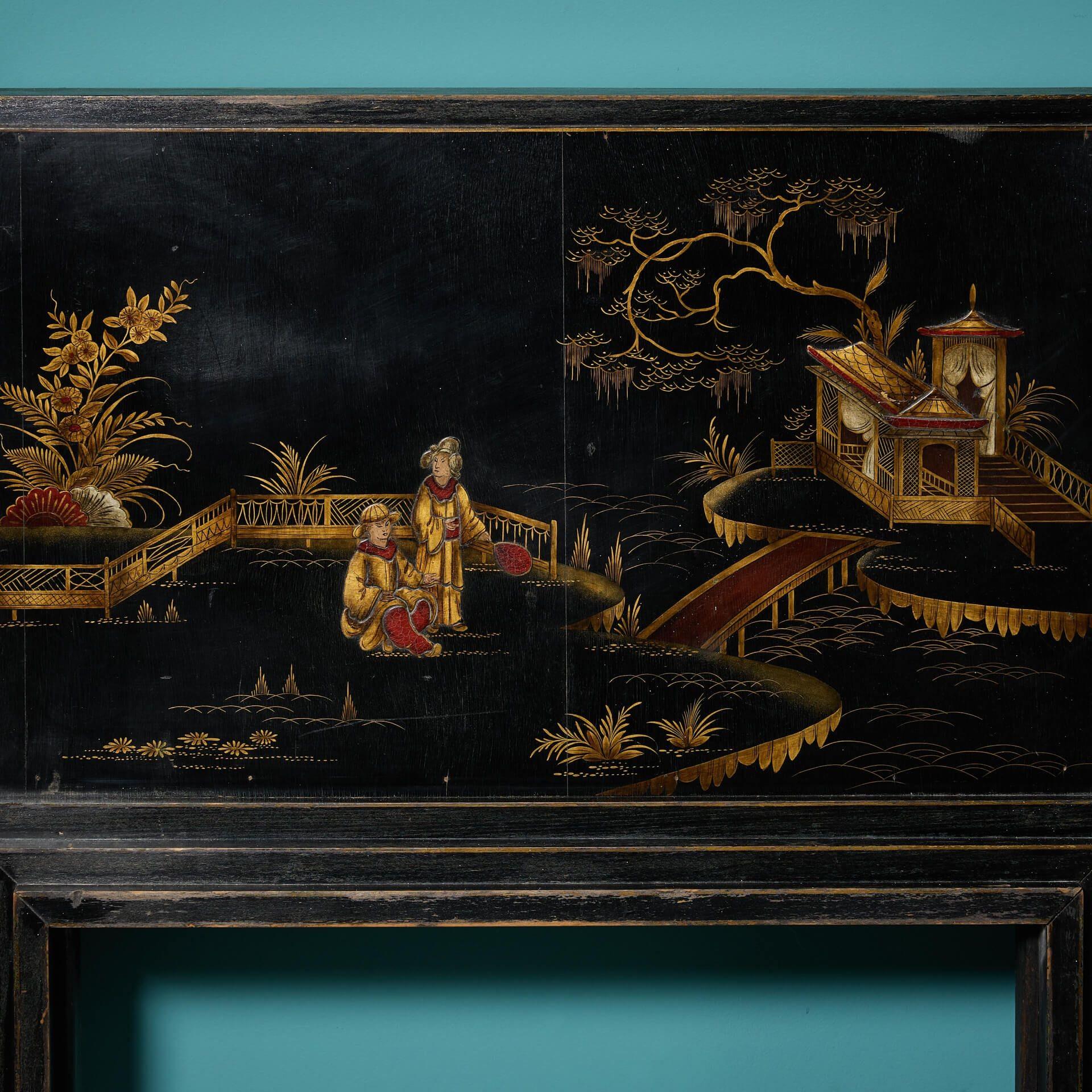 Stretto camino dipinto in stile Chinoiserie degli anni '20 In condizioni discrete in vendita a Wormelow, Herefordshire