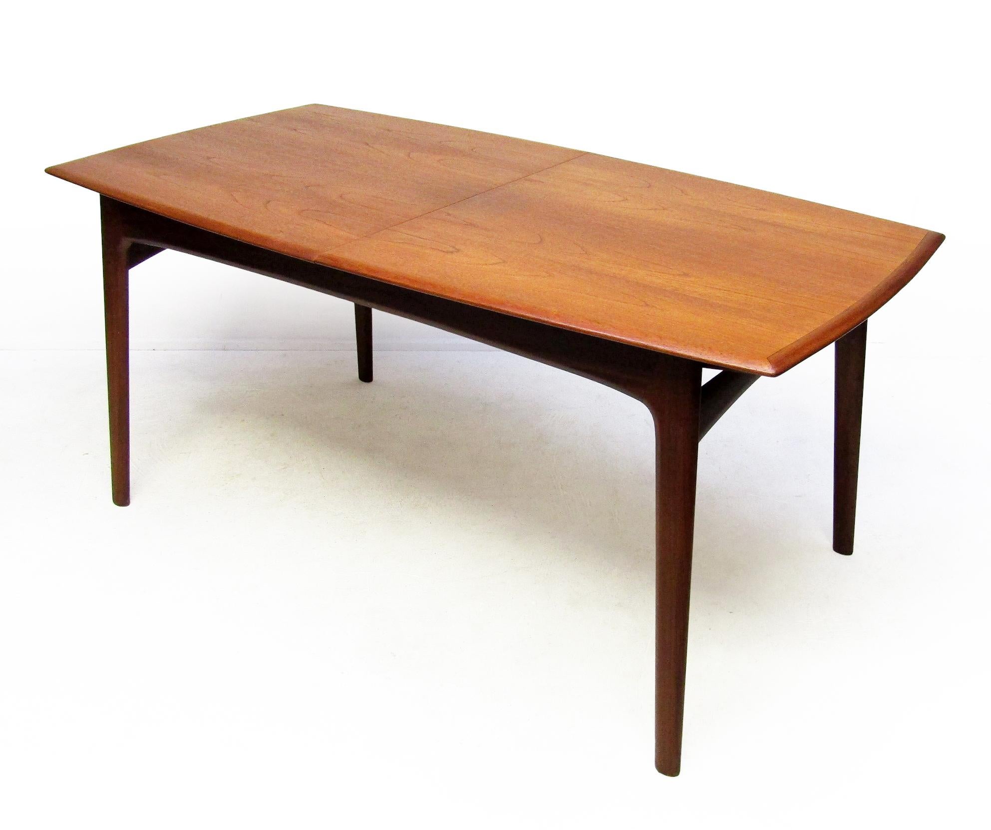 Narrow 1960s Danish Extending Banqueting Table In Teak By Arne Hovmand Olsen 4