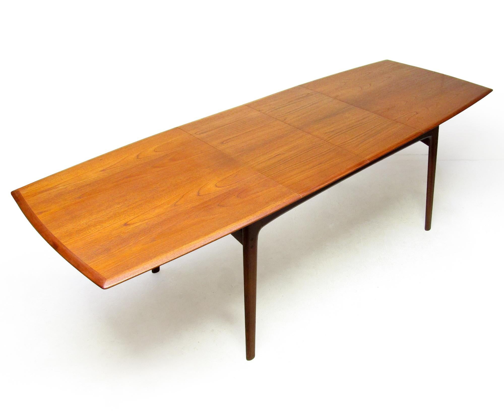 Narrow 1960s Danish Extending Banqueting Table In Teak By Arne Hovmand Olsen 10