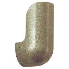 Lights Contemporary Narrow Silver Aluminum Elbow par Henry Wilson