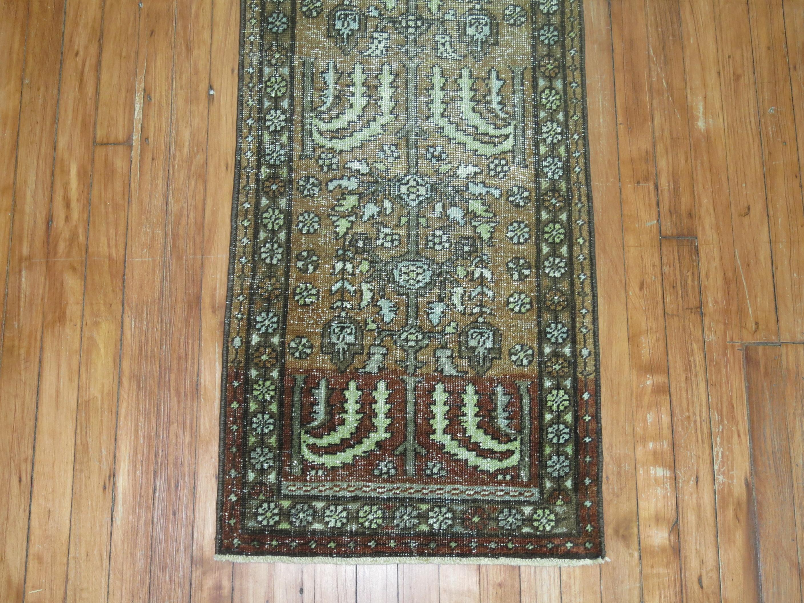 Narrow Antique Persian Heriz Brown Green Runner In Good Condition For Sale In New York, NY
