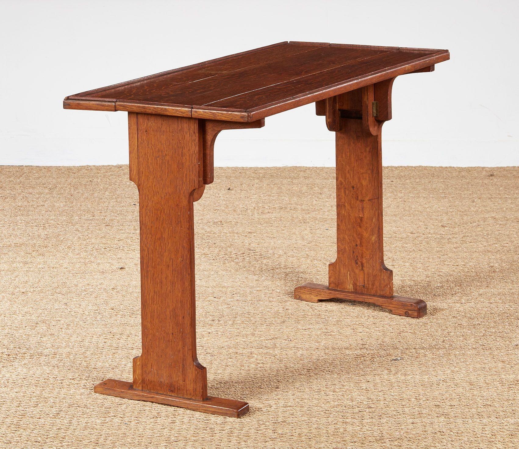 Narrow Arts & Crafts Hall Table For Sale 2