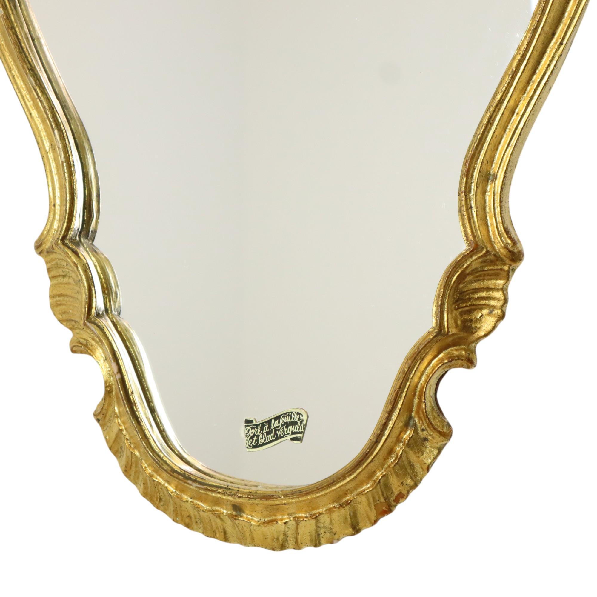 Specchio barocco stretto in stile classico dorato 60cm In condizioni buone in vendita a Poperinge, BE