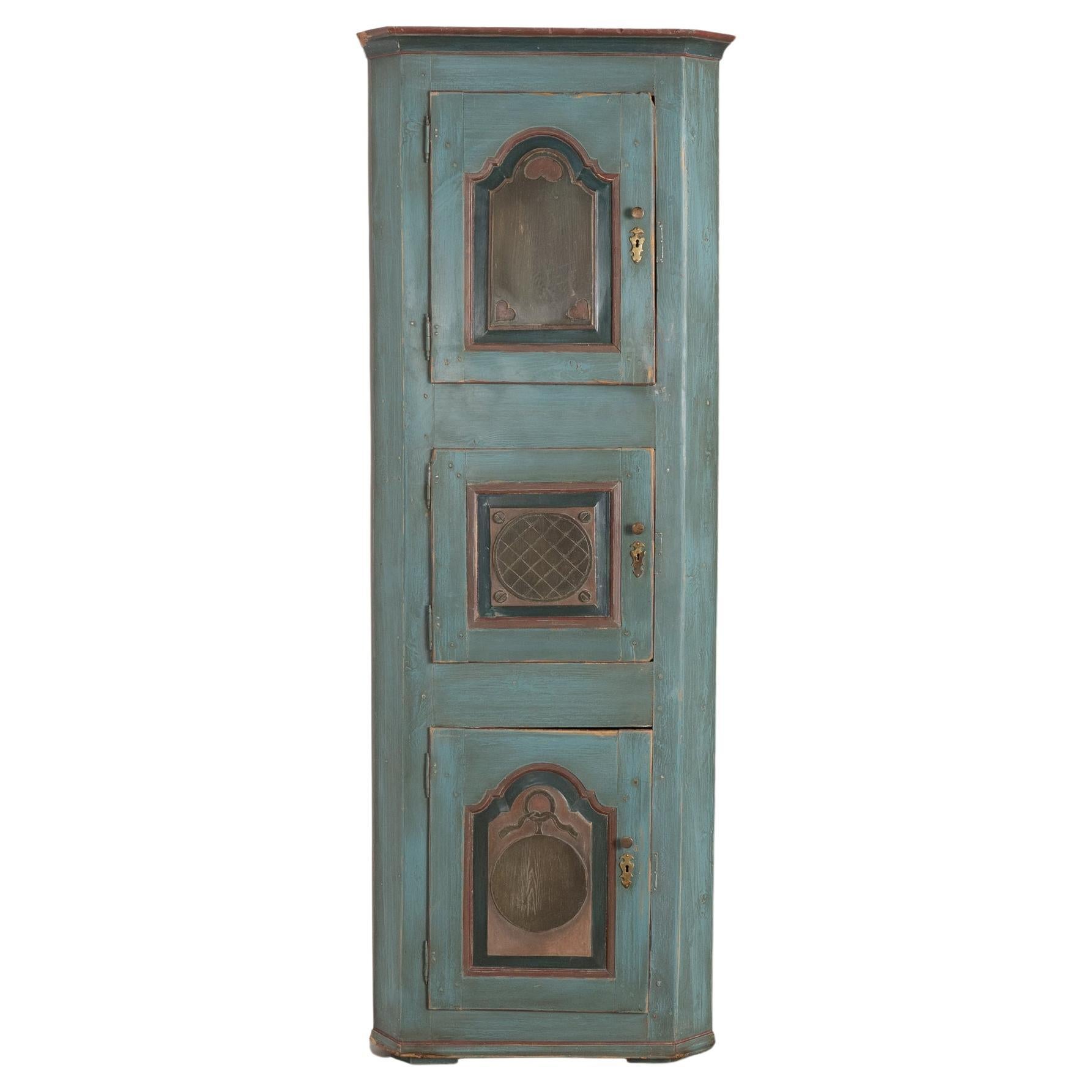 Narrow Blue Corner Cupboard with Three Cabinet Doors, Denmark circa 1820-40
