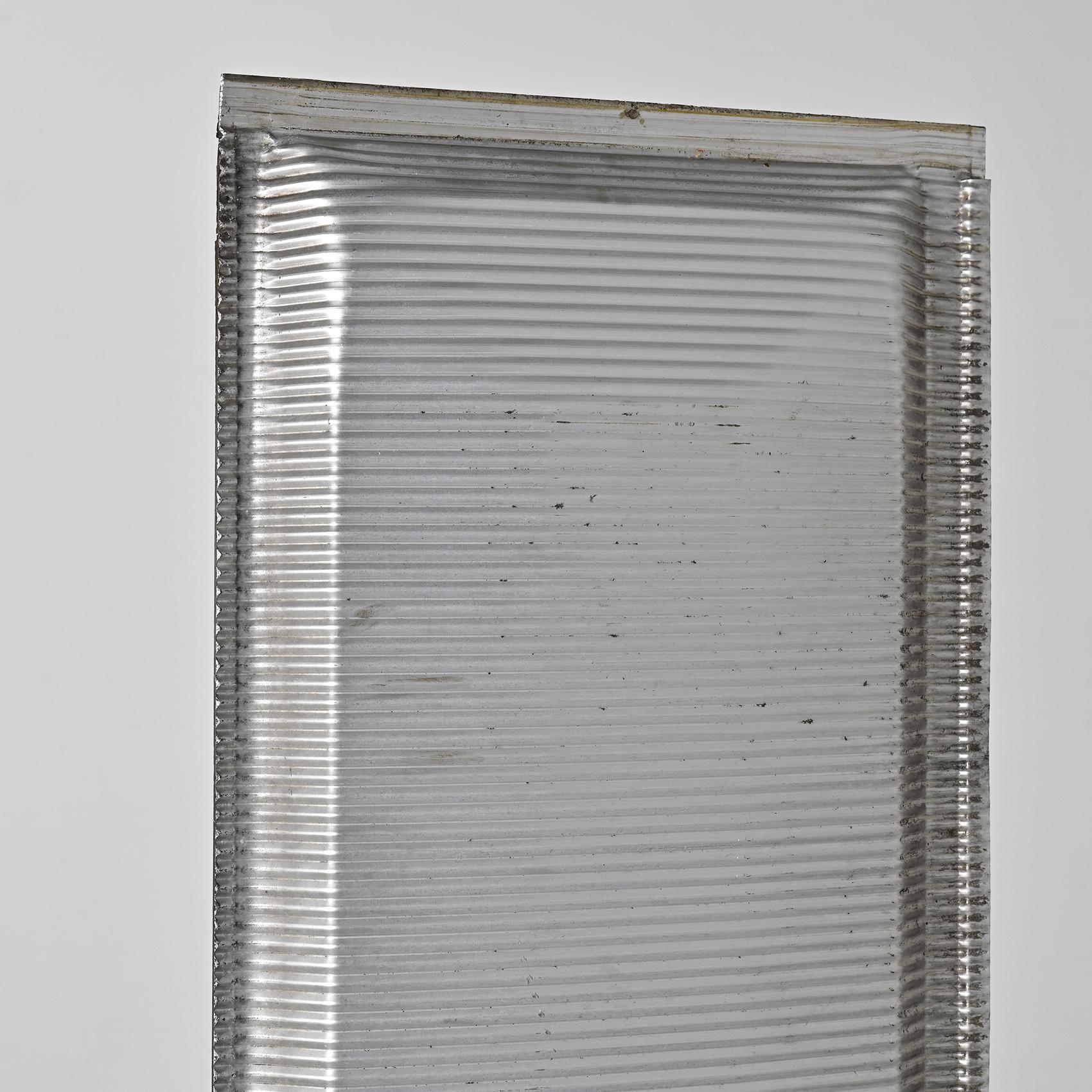 Narrow Facade panel by Jean Prouvé, circa 1960, Lyon France en vente 4