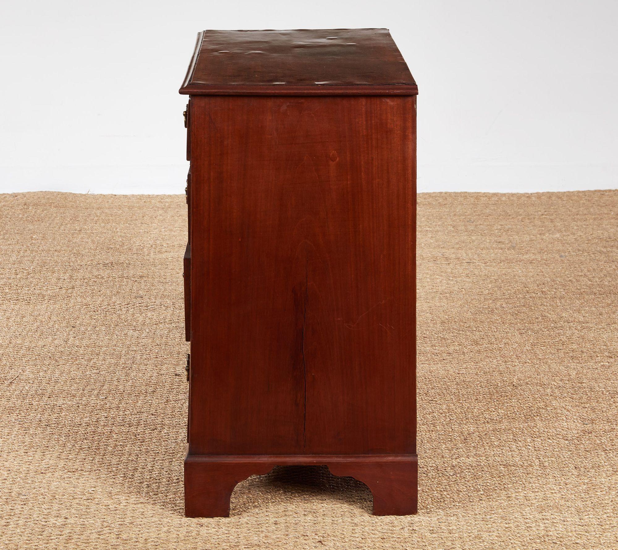 Mahogany Narrow George III Chest of Drawers For Sale