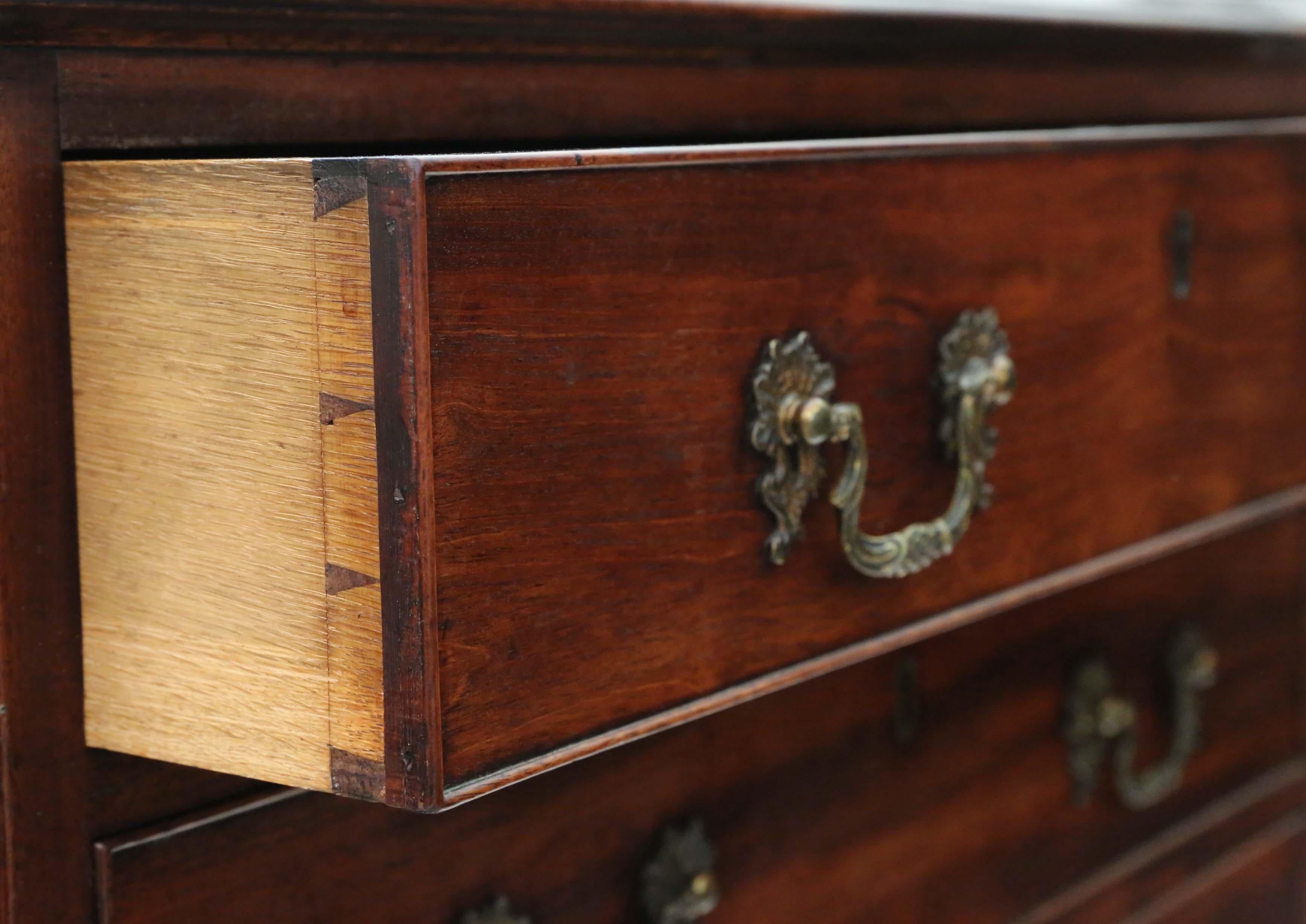 Narrow Georgian Mahogany Chest of Drawers 4