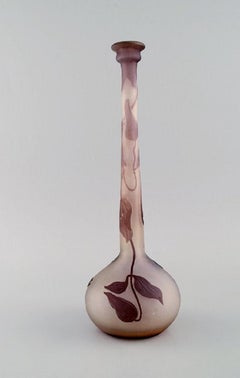 Narrow Neck Emile Gallé Vase in Frosted and Purple Art Glass, Early 20th C