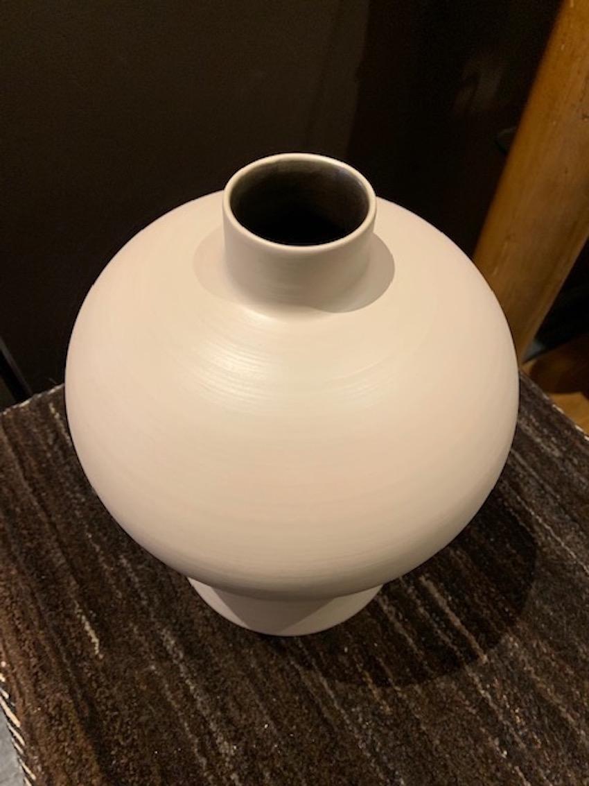 narrow neck vase