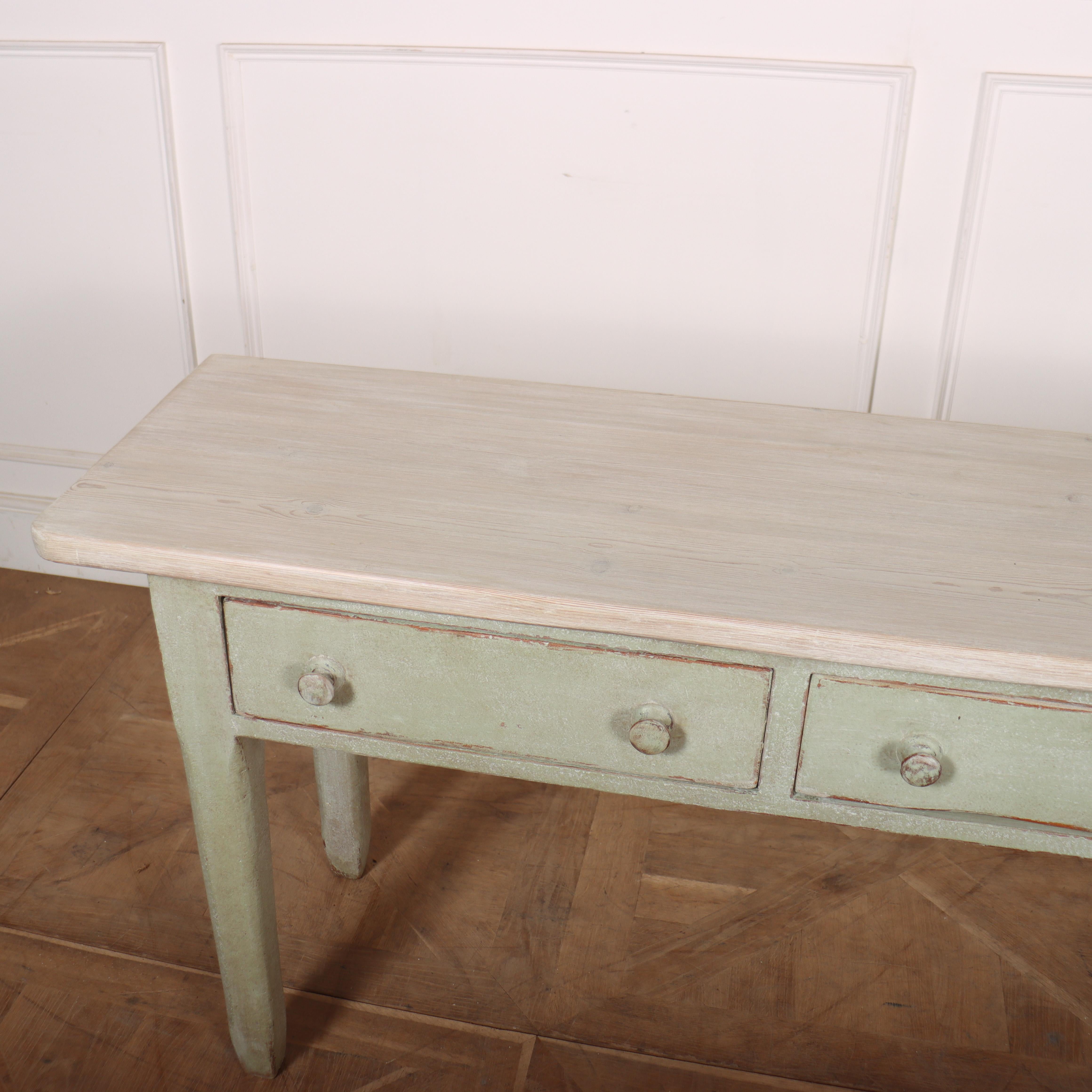 Narrow Painted Console Table In Good Condition For Sale In Leamington Spa, Warwickshire