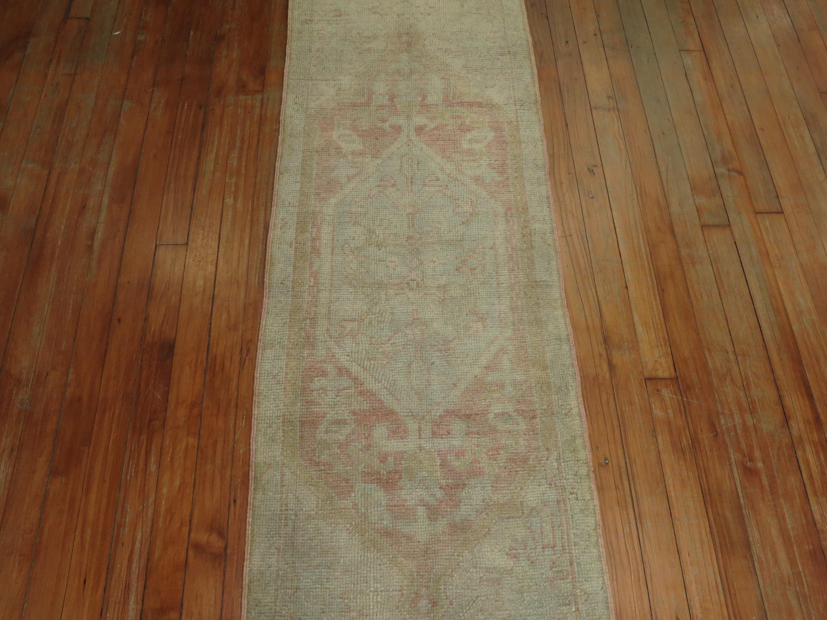 Narrow Pale Antique Oushak Runner In Good Condition For Sale In New York, NY