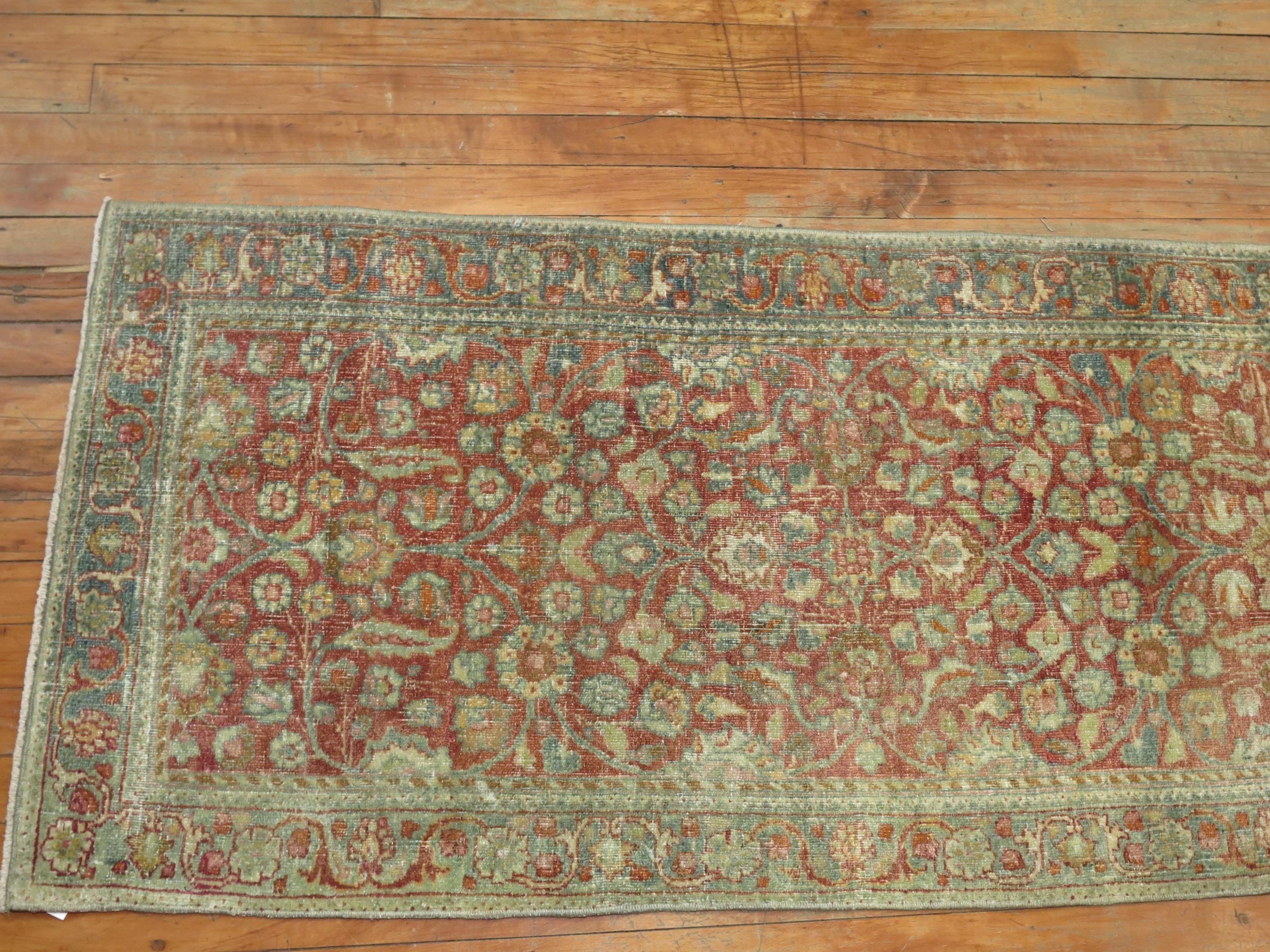 Zabihi Collection Schmaler Persischer Kashan Läufer im Angebot 2