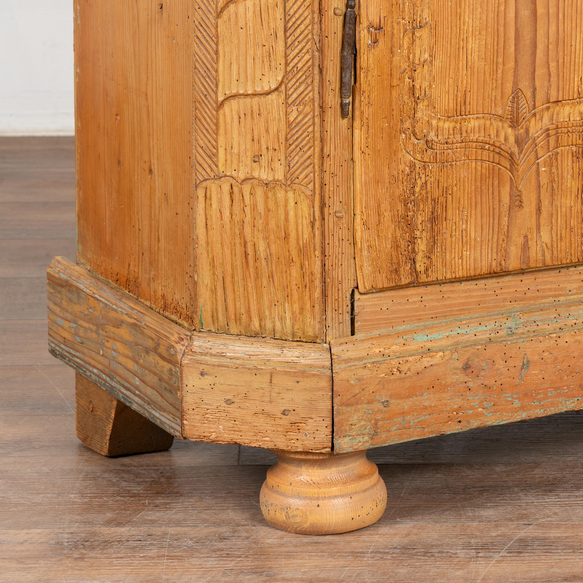 Narrow Pine Two Door Armoire, Hungary circa 1820-40 For Sale 3