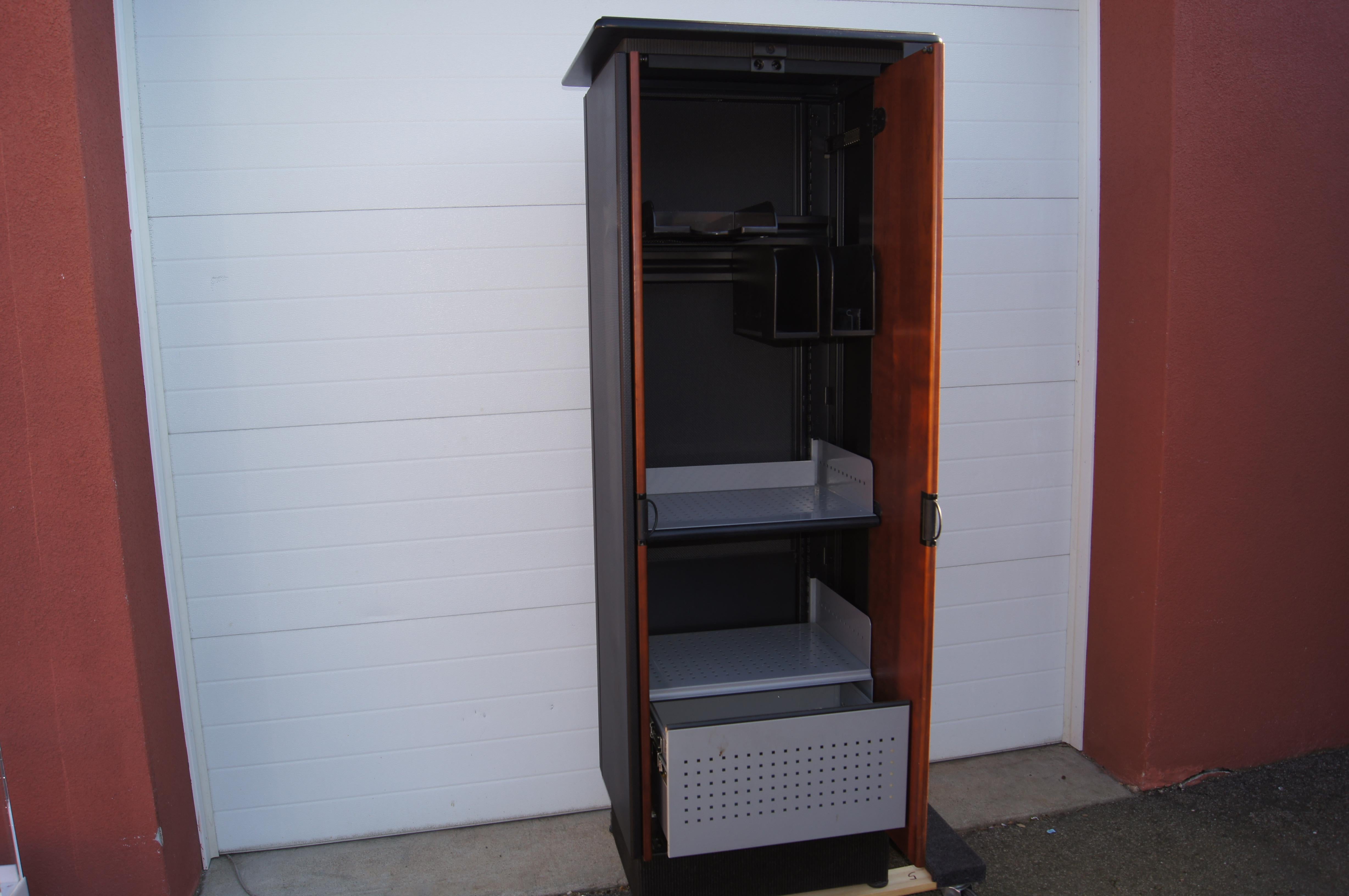 Narrow Relay Cabinet by Geoff Hollington for Herman Miller In Good Condition For Sale In Dorchester, MA