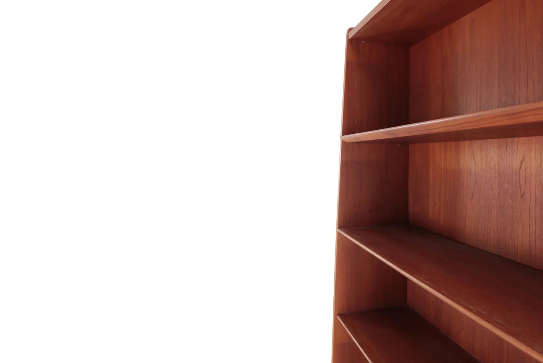 Mid-Century Modern Narrow teak bookcase by johannes sorth #2 For Sale