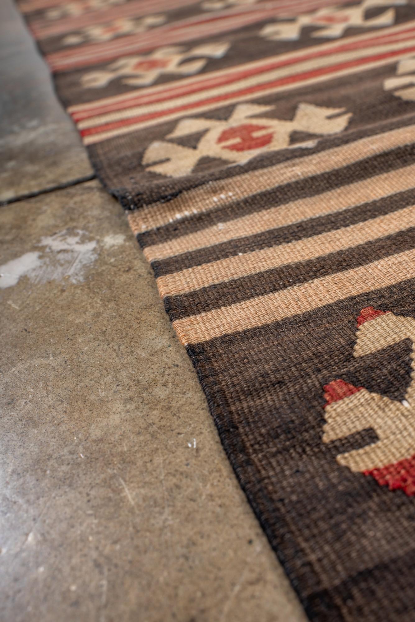 Lana Striscia kilim turca vintage con medaglioni tribali in vendita