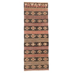 Striscia kilim turca vintage con medaglioni tribali