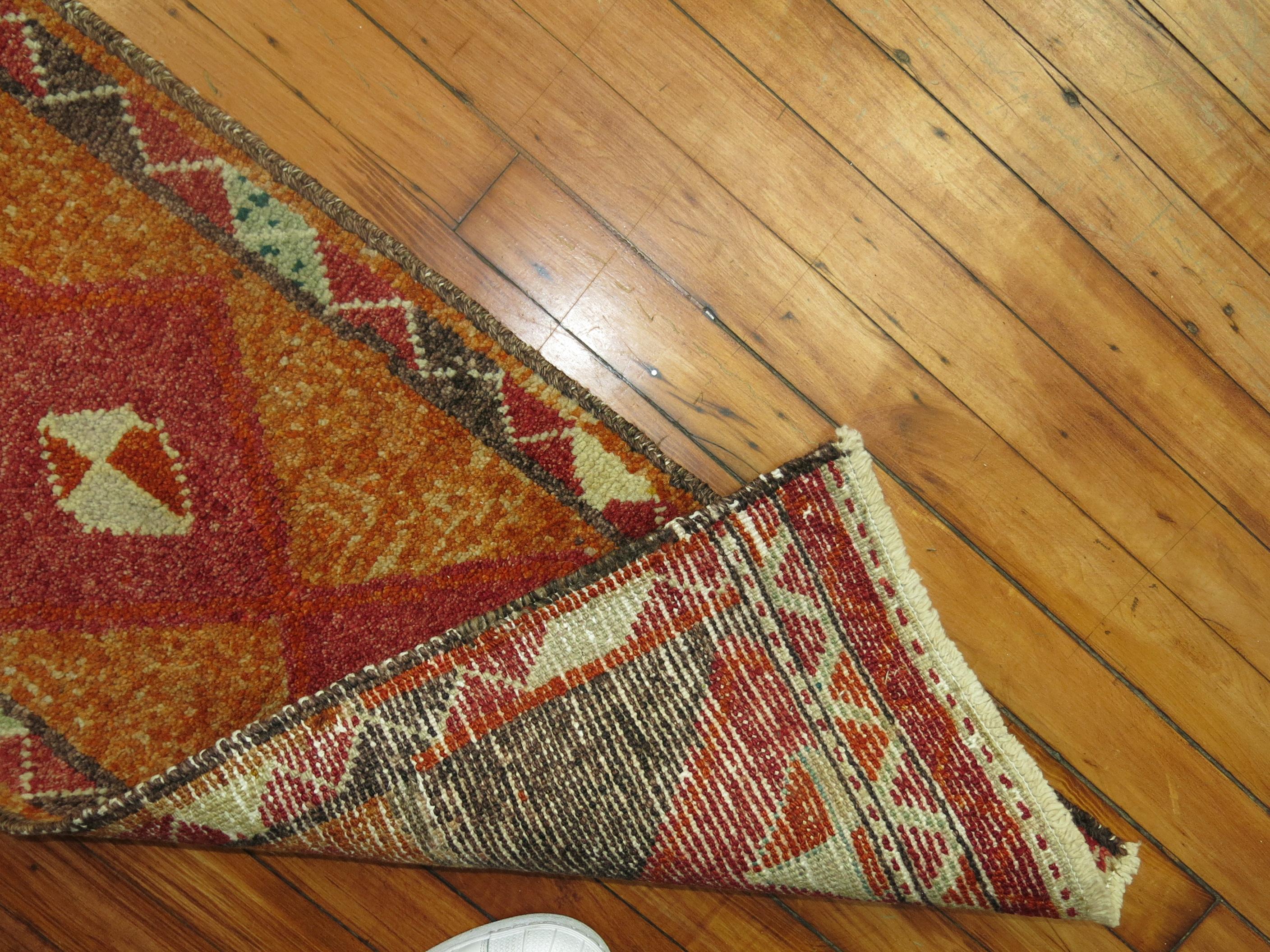 Narrow Vintage Turkish Runner In Good Condition For Sale In New York, NY