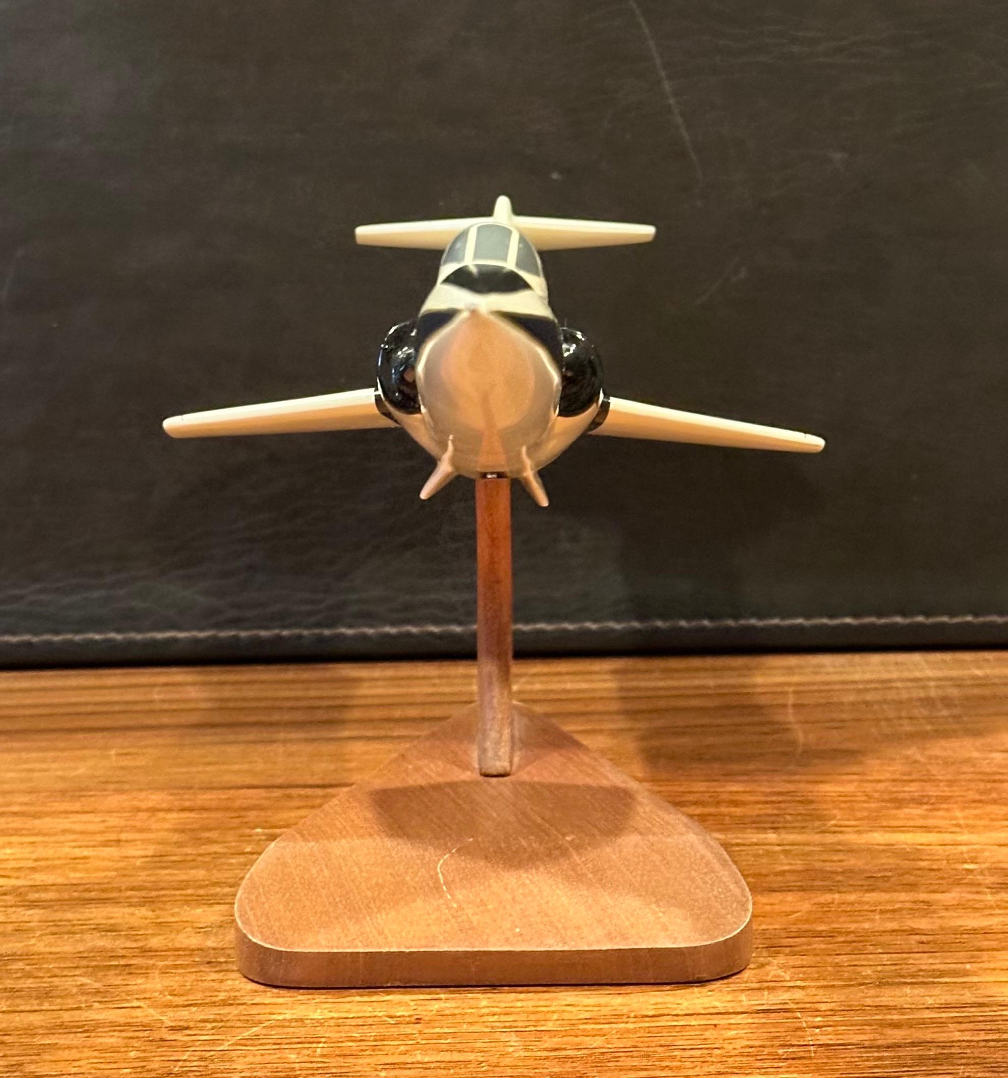 NASA F-104 Lockheed Starfighter Bomber / Airplane Contractor Desk Model (Modèle de bureau) en vente 6