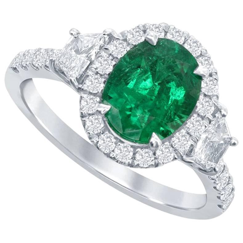 Nasbro Emerald and Diamond 18 Karat White Gold Ring For Sale