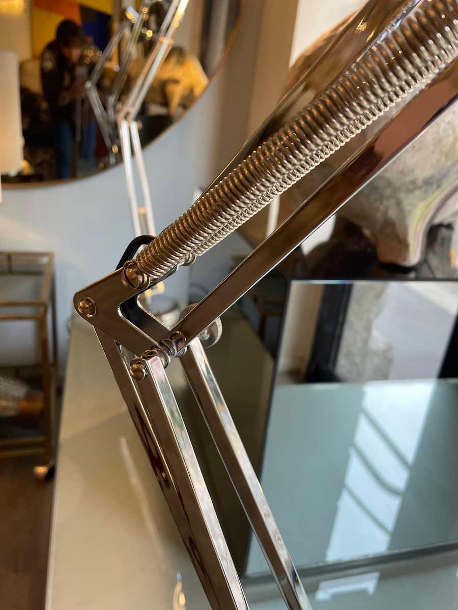 Naskaloris Lampe von FontanaArte 1933 (Stahl) im Angebot