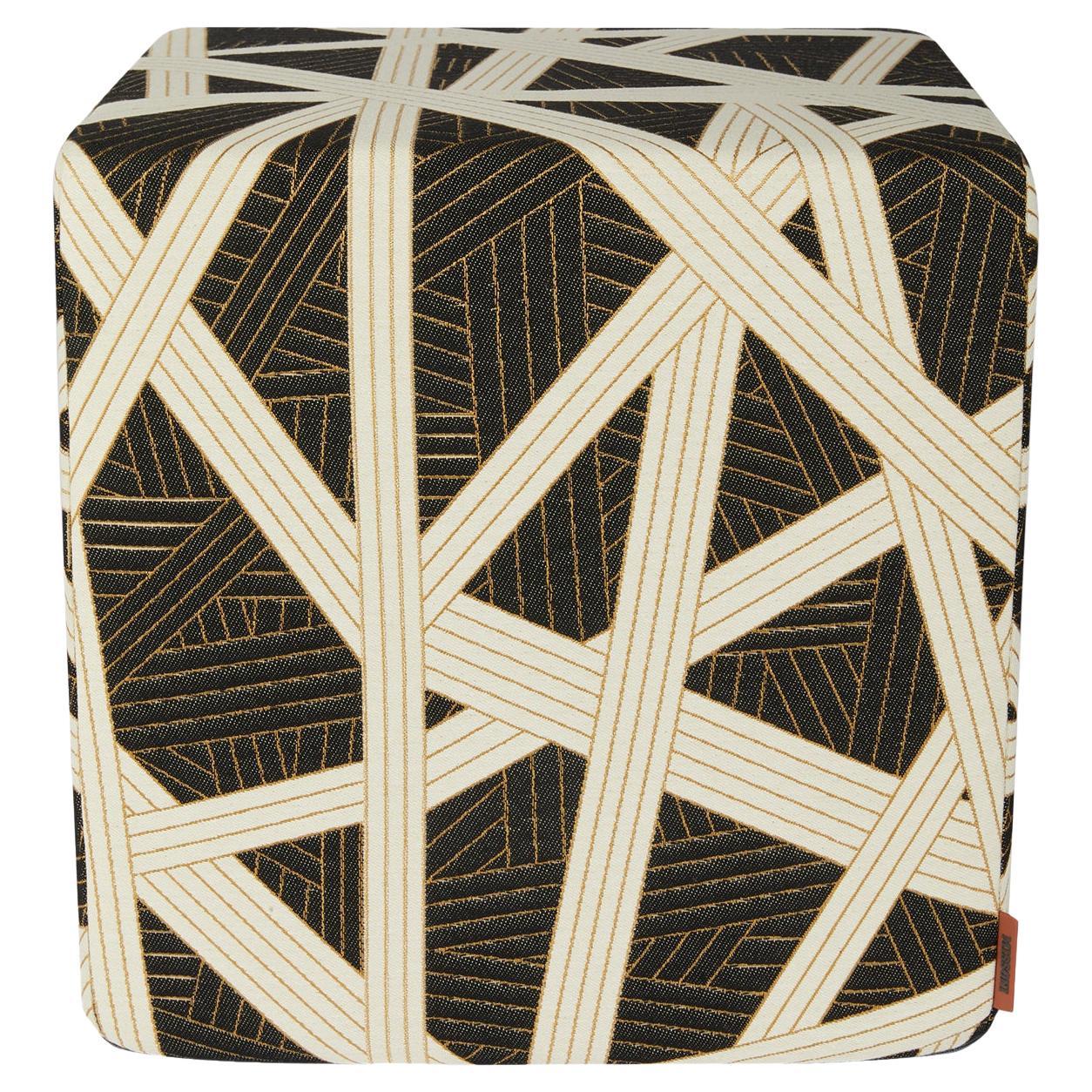 Puf Nastri Cubic negro y con pespuntes dorados by Missoni Home Collection