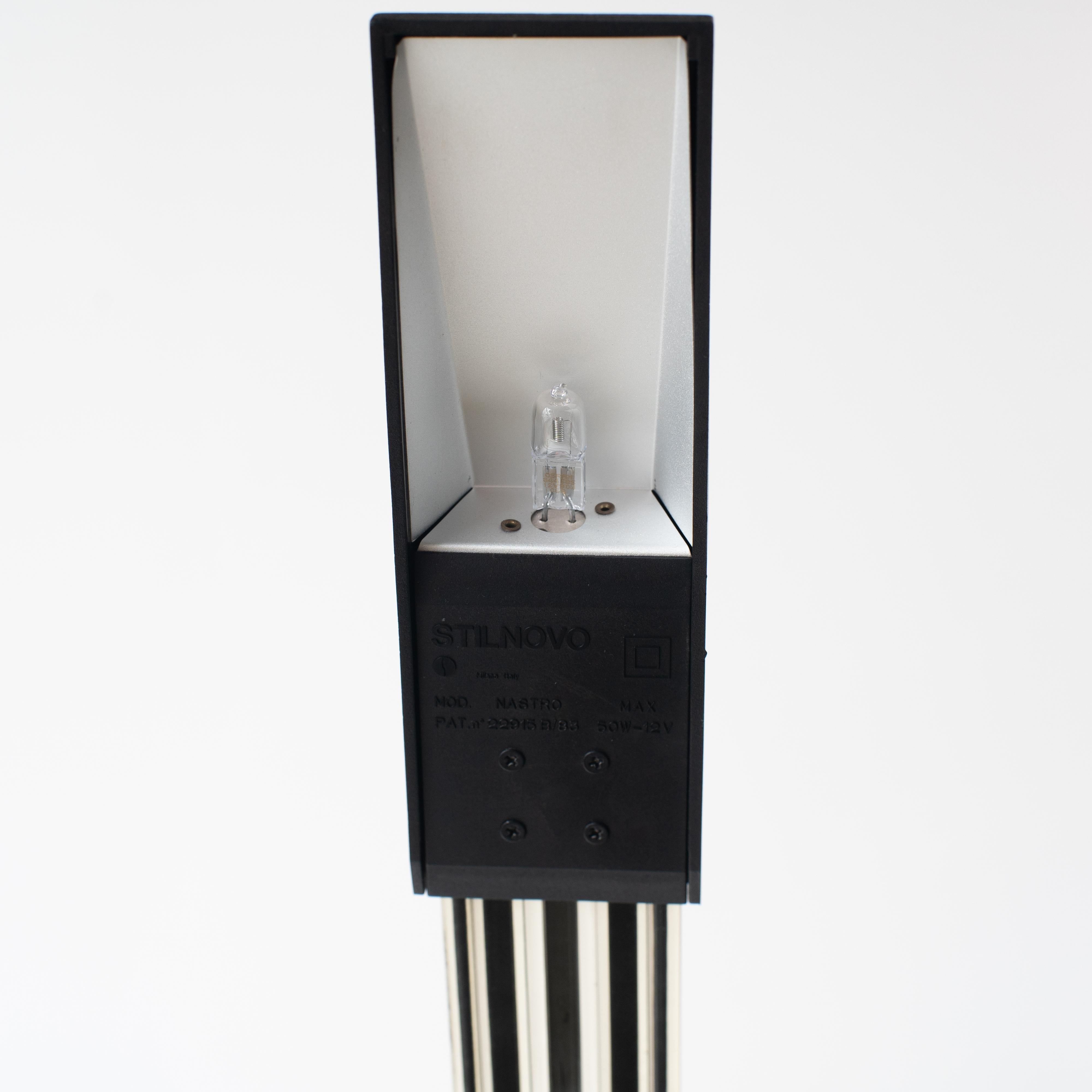 Nastro desk lamp black Stilnovo Italian modern lighting For Sale 3
