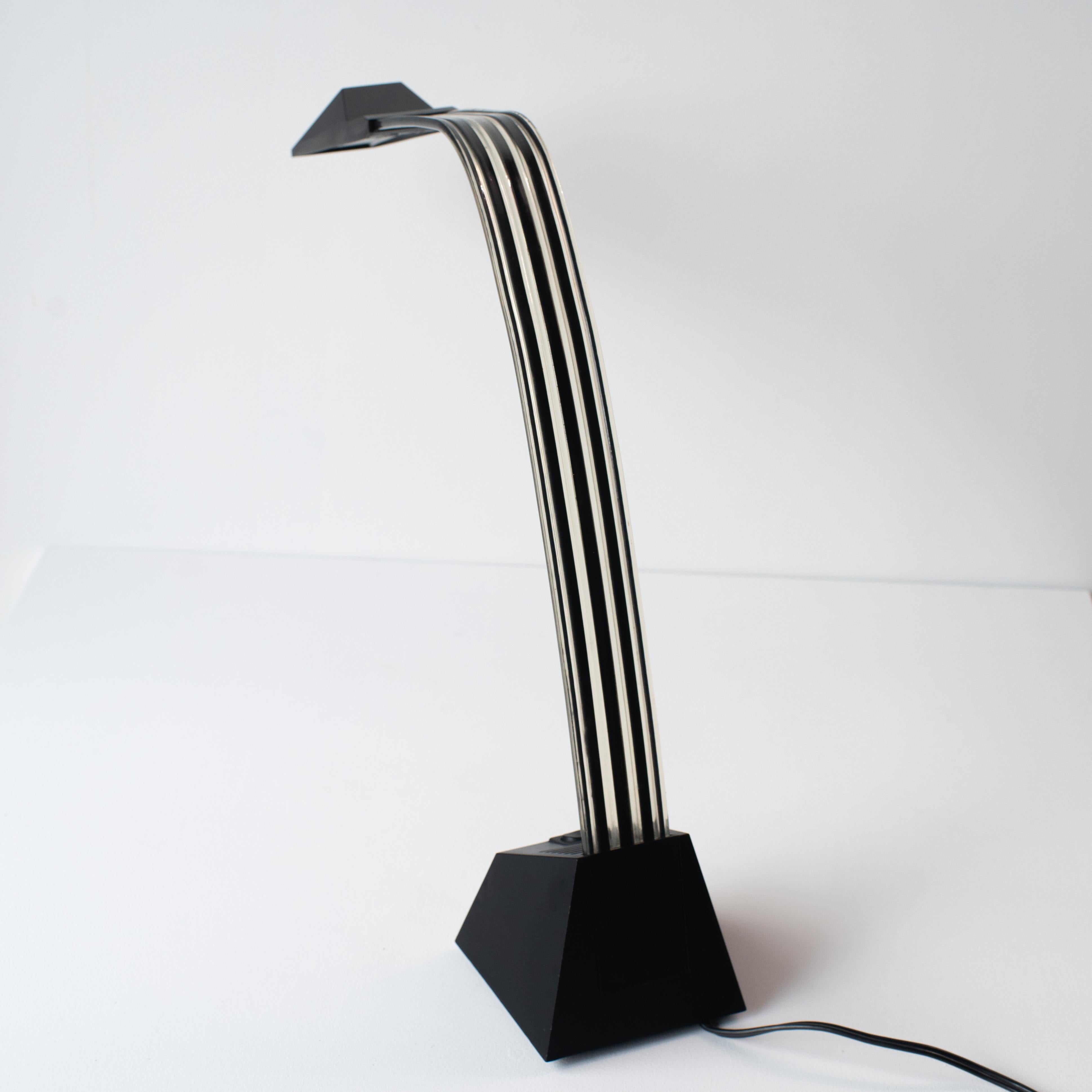 Late 20th Century Nastro desk lamp black Stilnovo Italian modern lighting For Sale