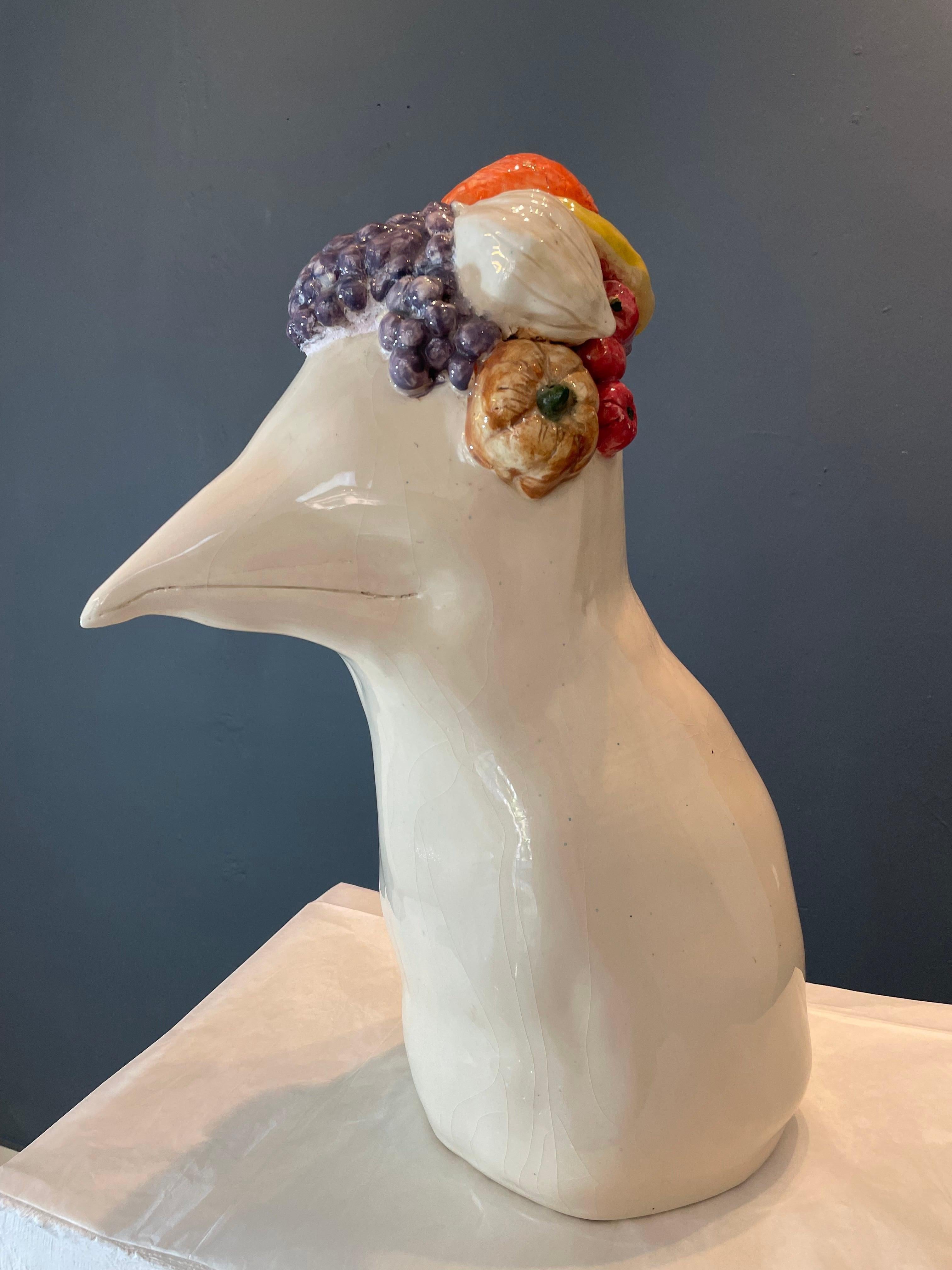 Pájaro con frutos in vendita 4