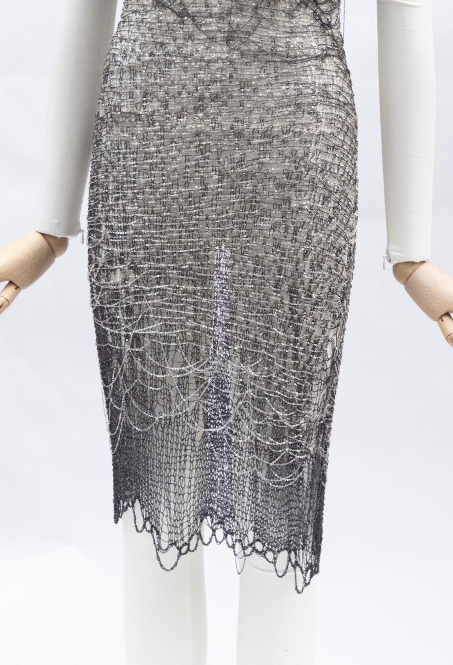 Natalia Fedner COUTURE Vestido de Malla de METAL Hecho a Mano Personalizado RRP 5000 USD en venta 3