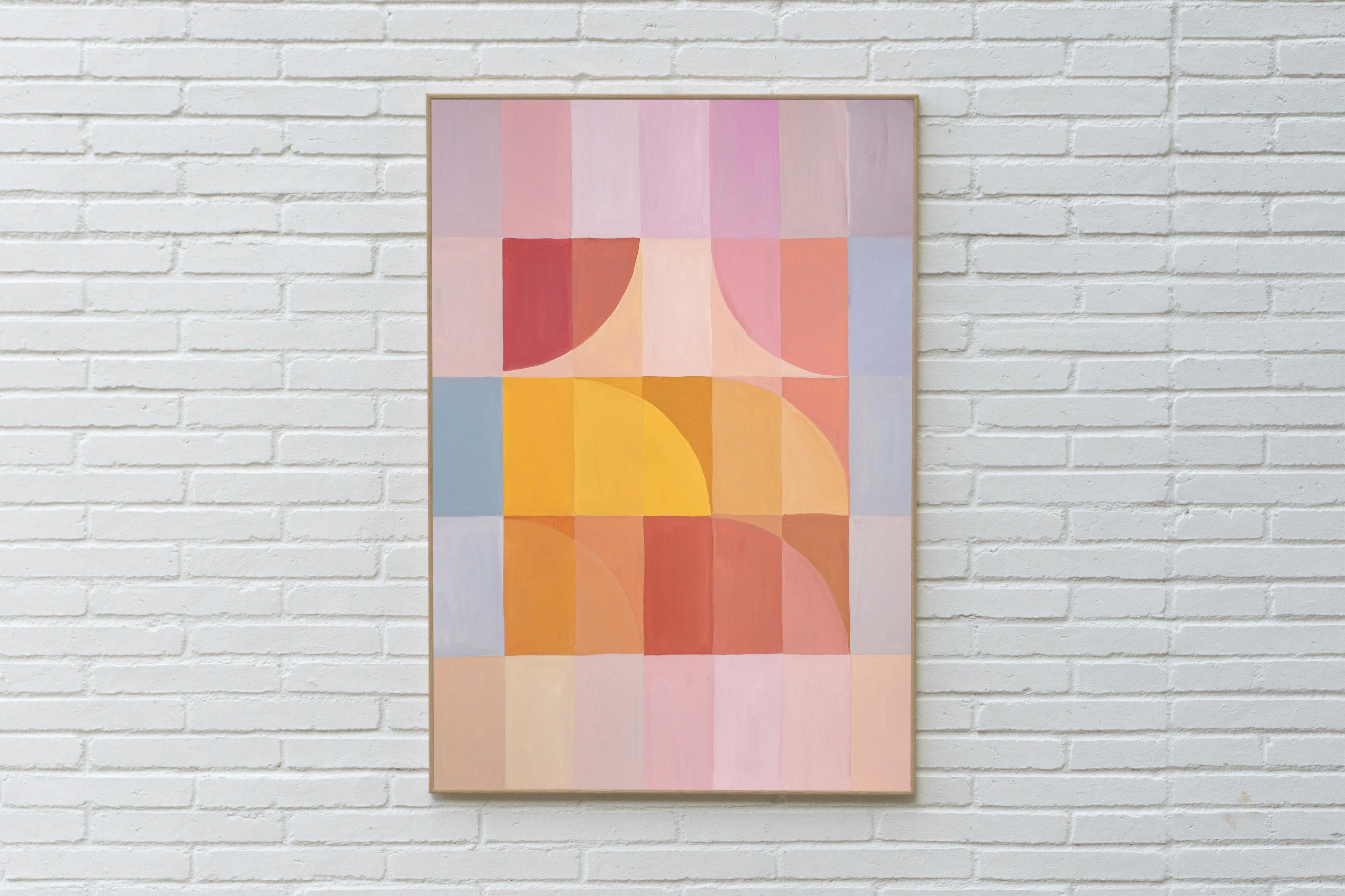 Corpo astratto attraverso la finestra, griglia con motivo Bauhaus, toni sabbiosi, rosa pallido - Painting di Natalia Roman