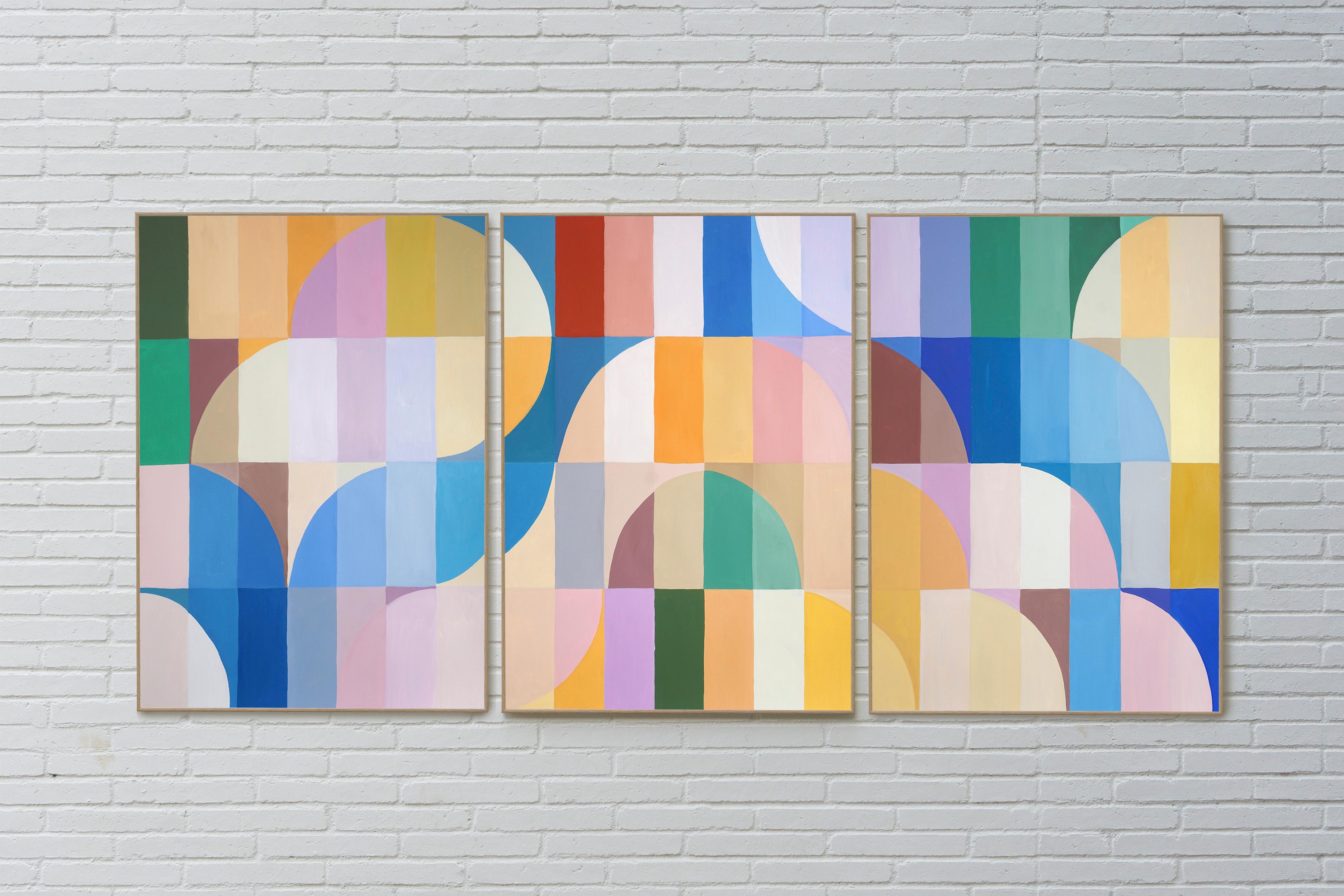 Art Deco Pastello, trittico di archi Bauhaus, motivi organici blu e gialli - Painting di Natalia Roman