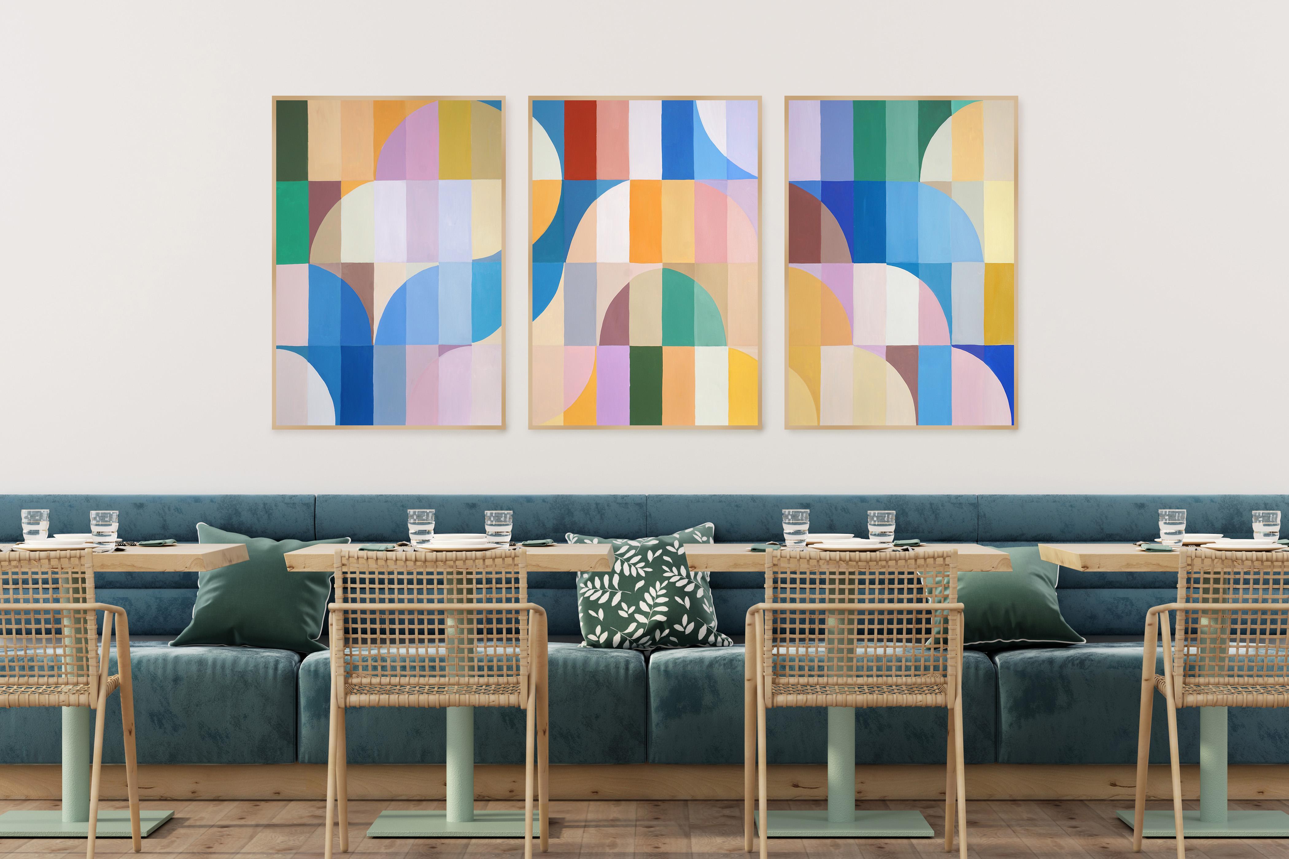 Art Deco Pastello, trittico di archi Bauhaus, motivi organici blu e gialli 3