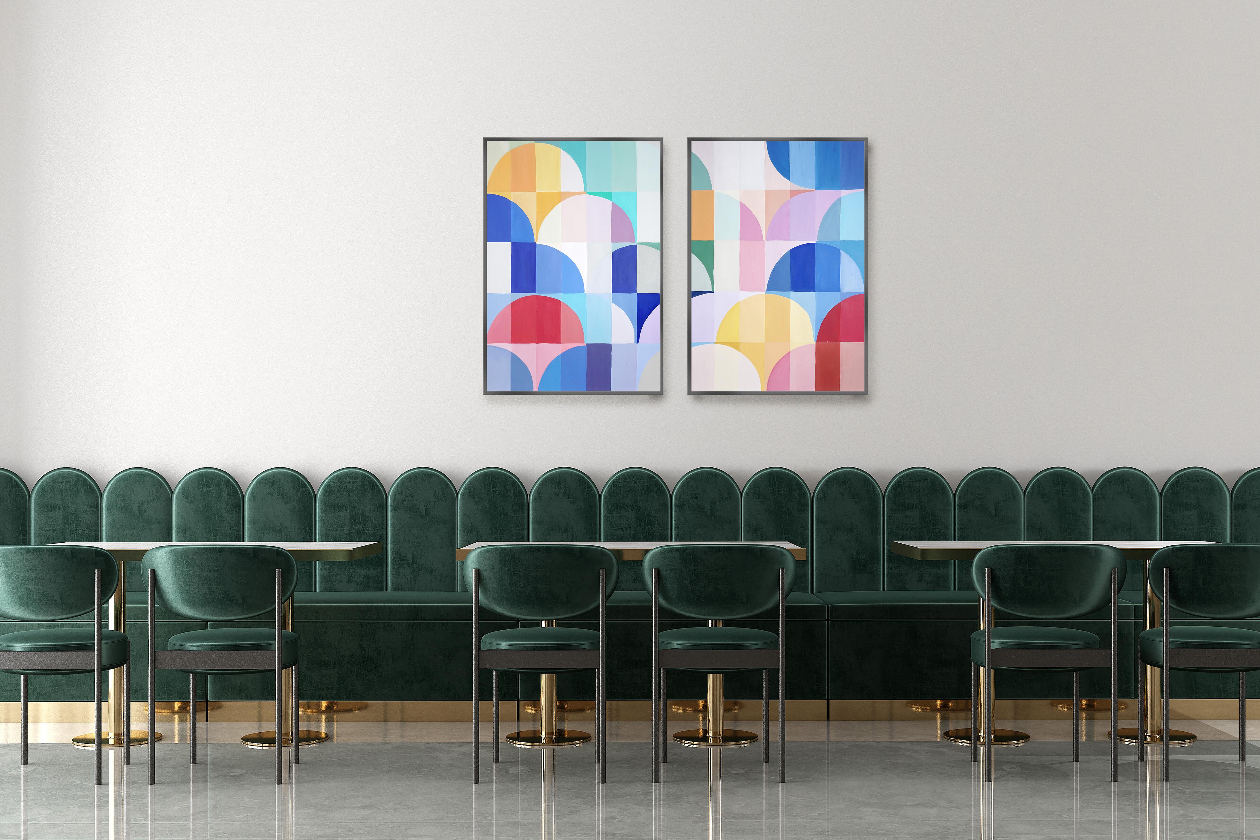Bauhaus Bright Summer, Arches Architecture Diptych, Red, Blue Geometric Balloons (ballons géométriques rouges et bleus) - Art déco Painting par Natalia Roman