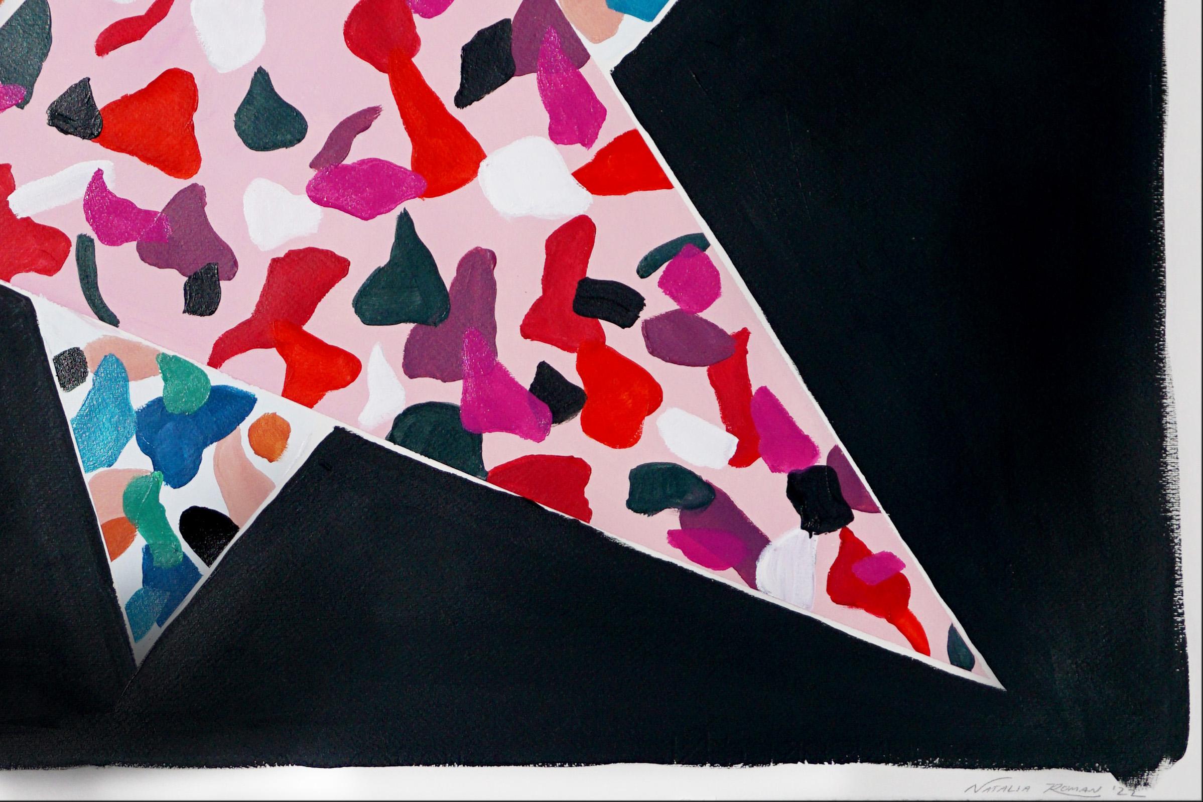Diese Serie handbemalter Acrylgemälde von Natalia Roman ist von den Farben und Texturen der italienischen Terrazzo-Fliesenmalerei inspiriert. Die entstandenen Muster kombinieren eine Vielzahl lebendiger Farben im Vordergrund mit subtilen