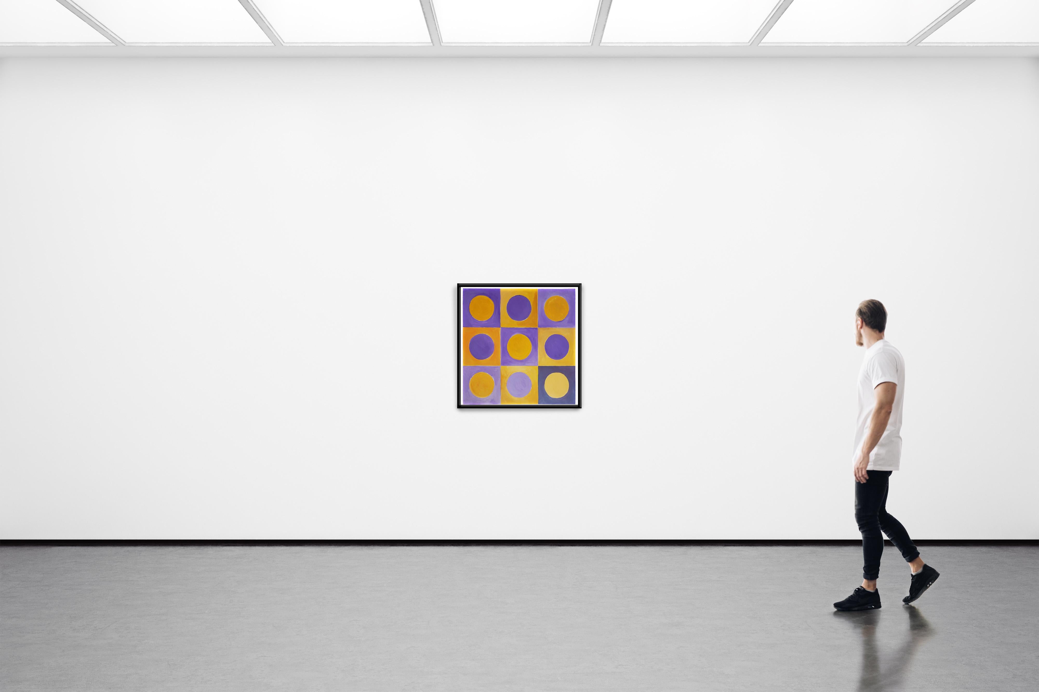 Giorno per notte II, Quadro geometrico astratto, cerchi gialli e viola - Abstract Painting Viola di Natalia Roman