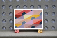 Soirée sous les tropiques, carreaux géométriques en jaune, motifs du coucher de soleil à Miami