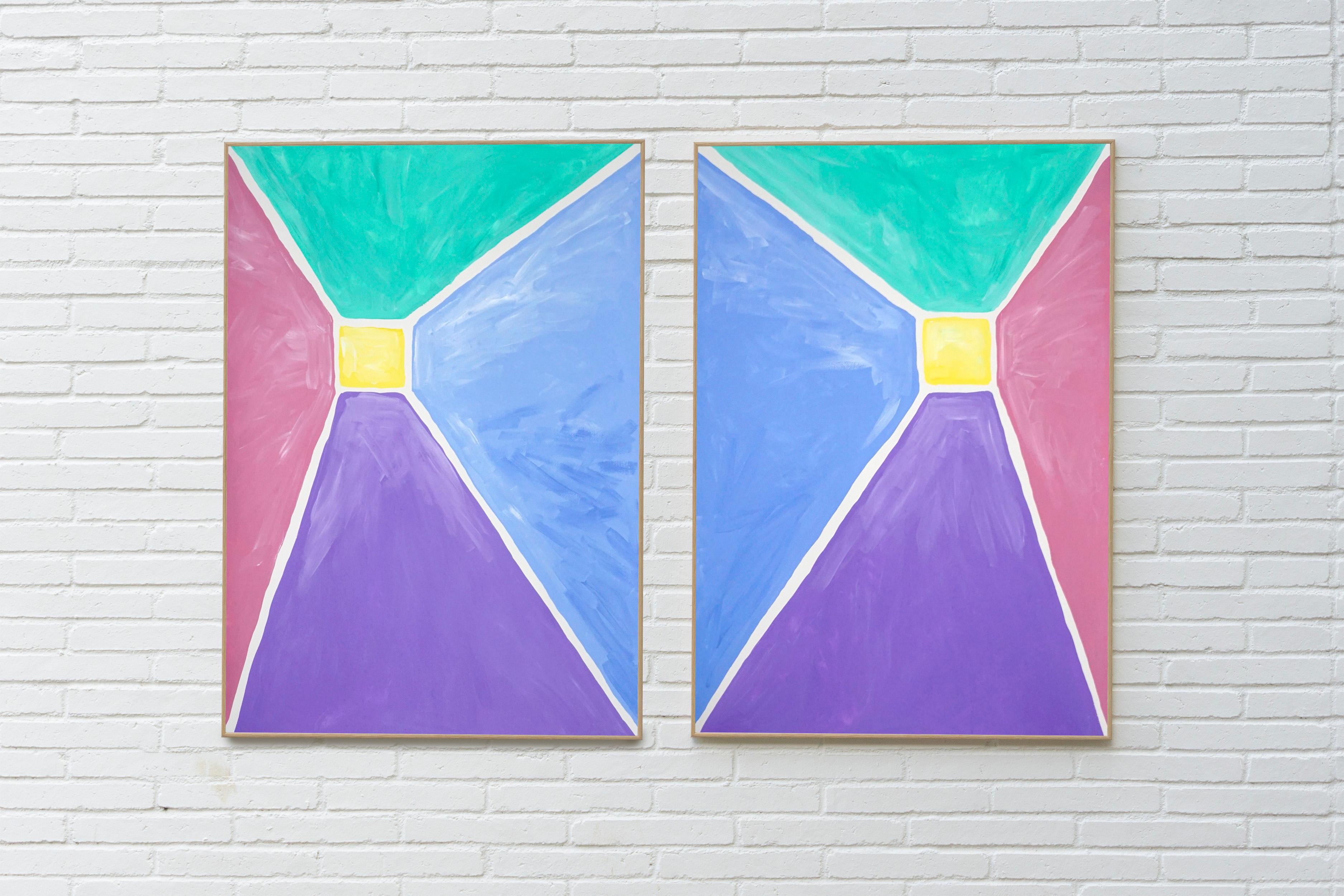 Diptyque pyramidal aux tons pastel, peinture acrylique sur papier, géométrique abstraite  - Op Art Painting par Natalia Roman