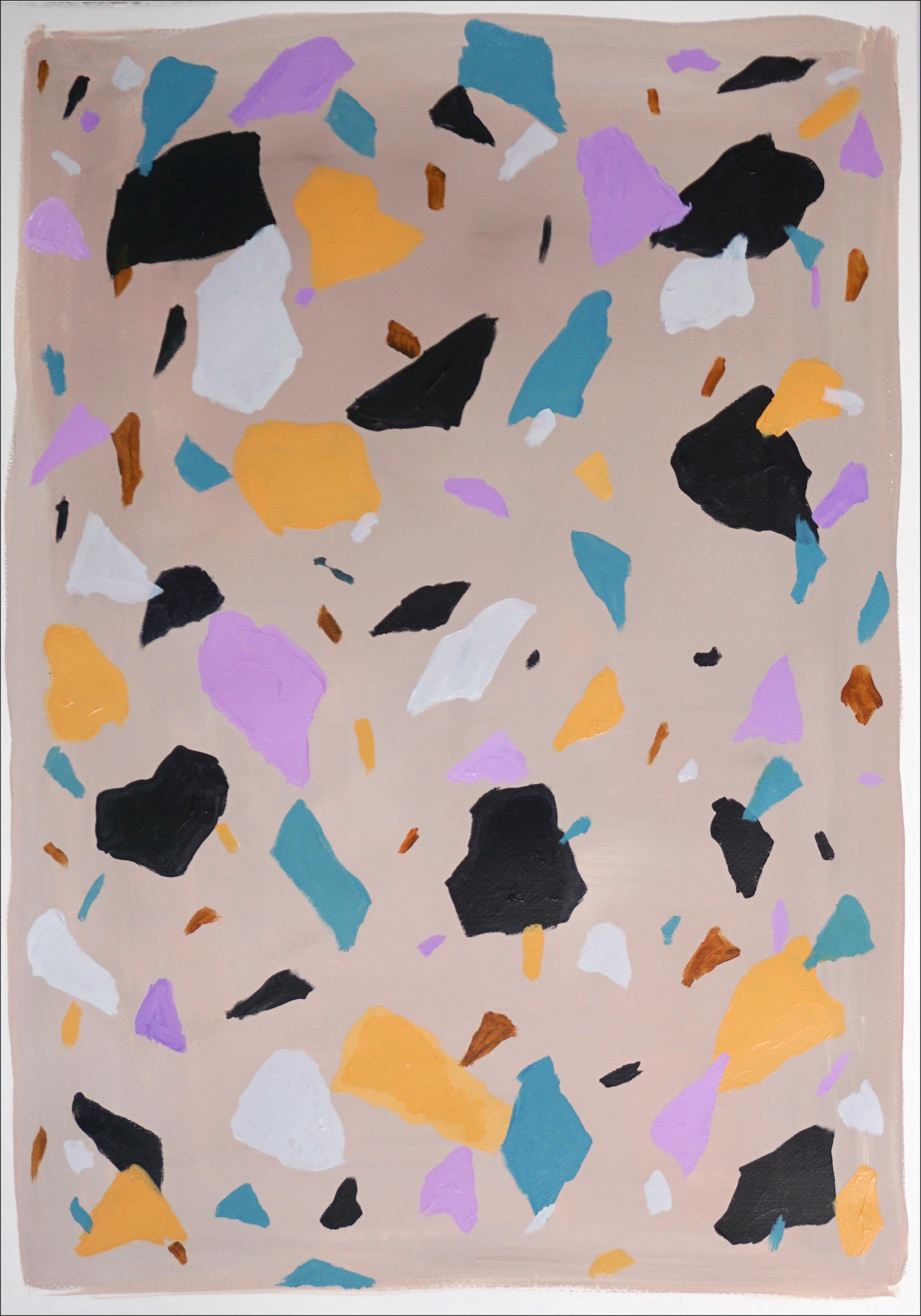 Space Gray Terrazzo Diptychon, Abstrakte Formen in Lila, Gelbe Pastelltöne Kacheln in Space Gray (Beige), Abstract Painting, von Natalia Roman