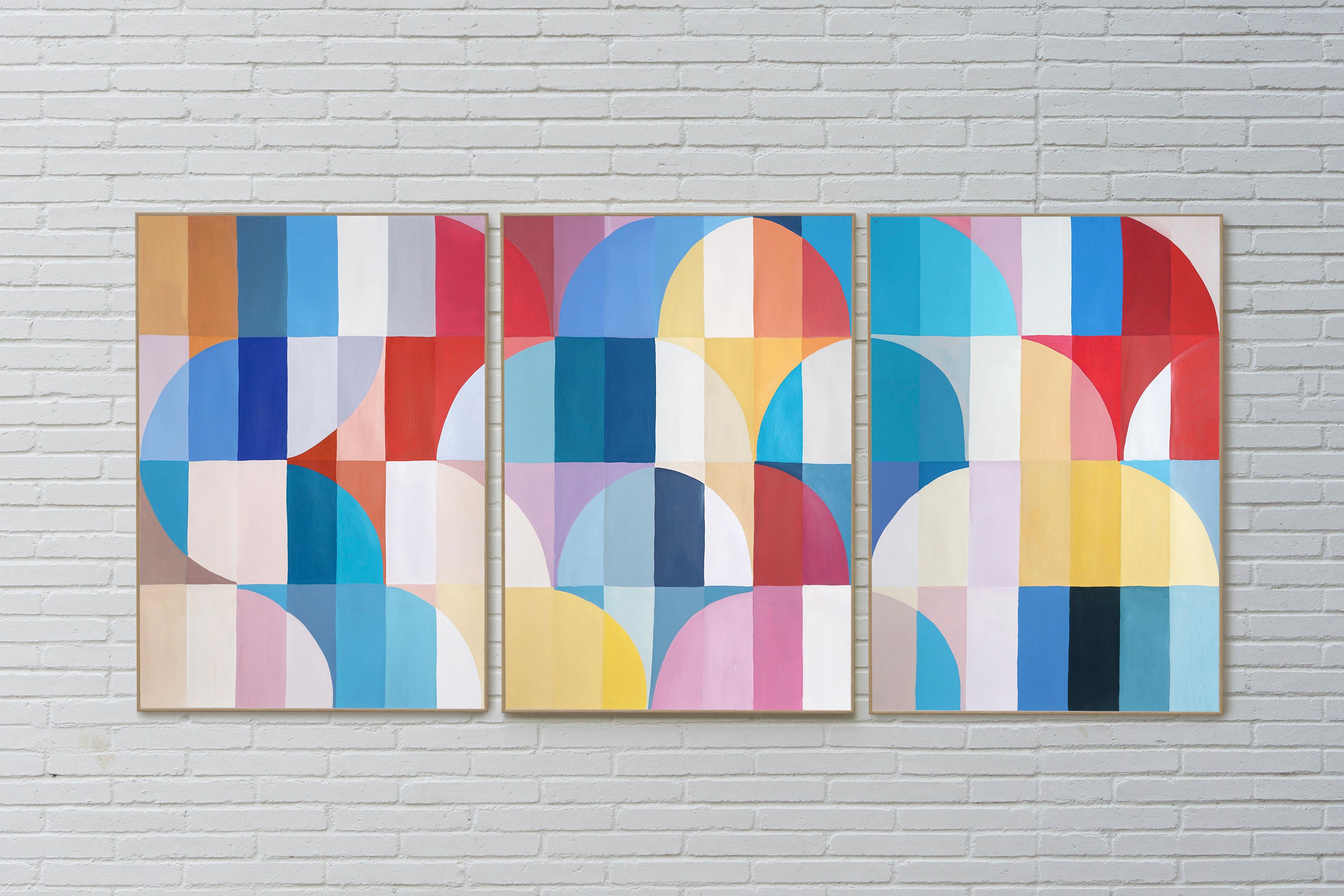 Archi di fiori vivaci, trittico di toni primari, curve di ombrelli su carta - Painting Contemporaneo di Natalia Roman
