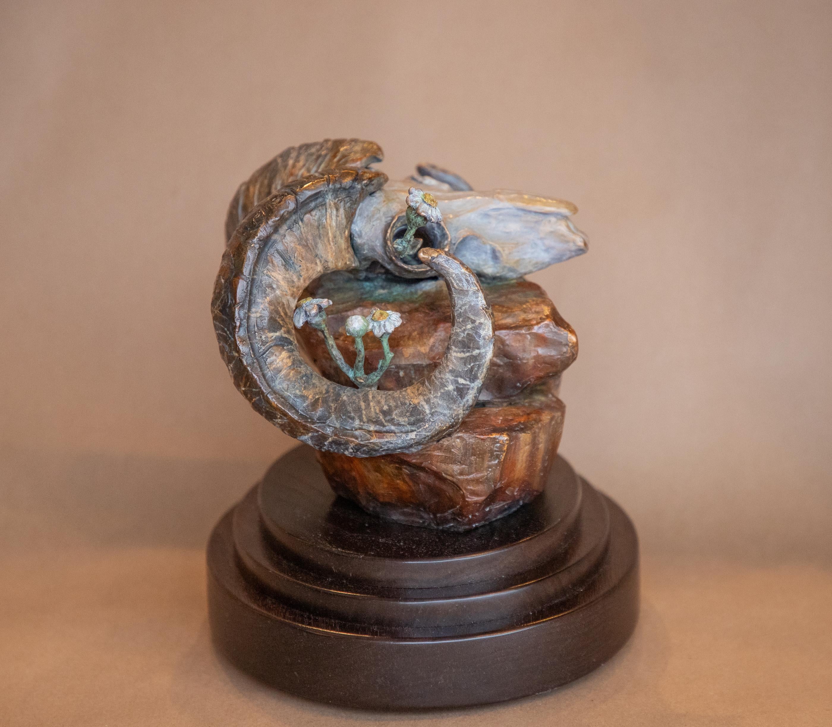 Leben nach dem Tod (Realismus), Sculpture, von Natalie Diedrick