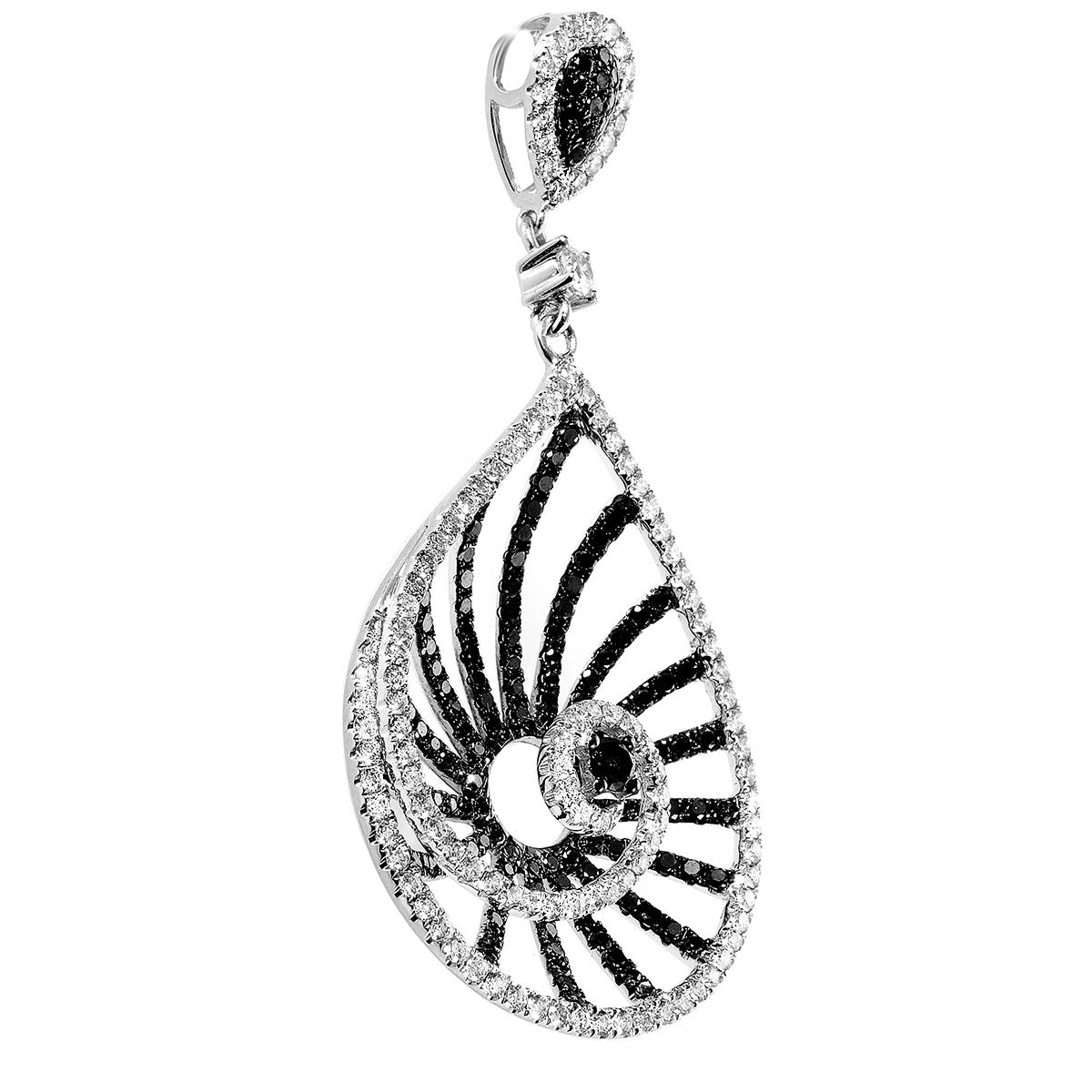 This chainless pendant from Natalie K has a rare and exotic beauty that is absolutely stunning! The pendant is made of 14K white gold and is set with ~3.28ct of black and white diamonds.