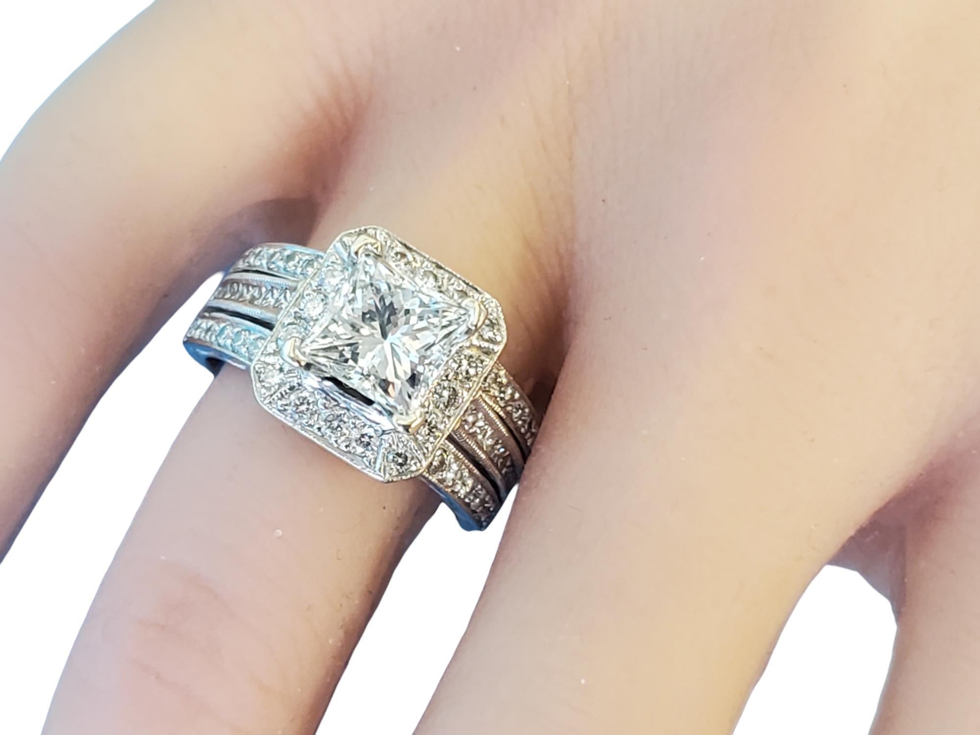 Natalie K 3.25tcw Princess Cut Wedding Ring

Whiting est une spectaculaire bague en or blanc 14k Natalie K avec un diamant princesse de 2,18ct G SI2 inscrit au laser par IGI report# 33422543. La pierre a été vérifiée et le rapport a été établi avant