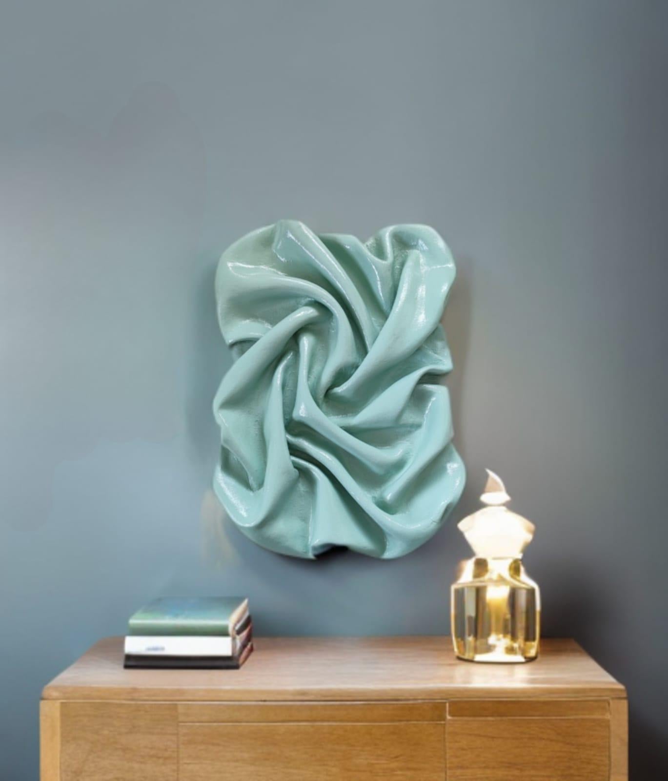 Set aus blauem Abyss- und Kanarienglas, Tongewebe-Skulptur aus Stoff im Angebot 1