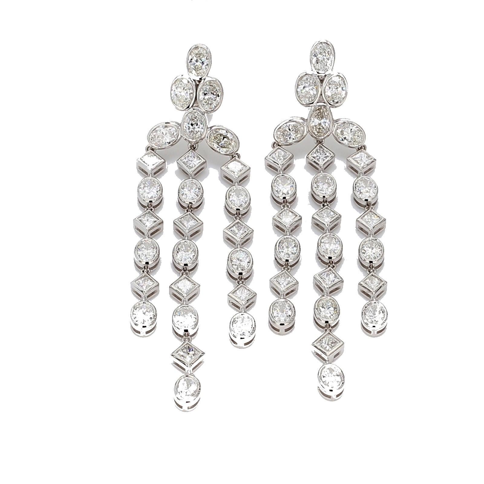 Oval Cut Oval Shape 18K White Gold Chandellier Diamond Earrings For Sale
