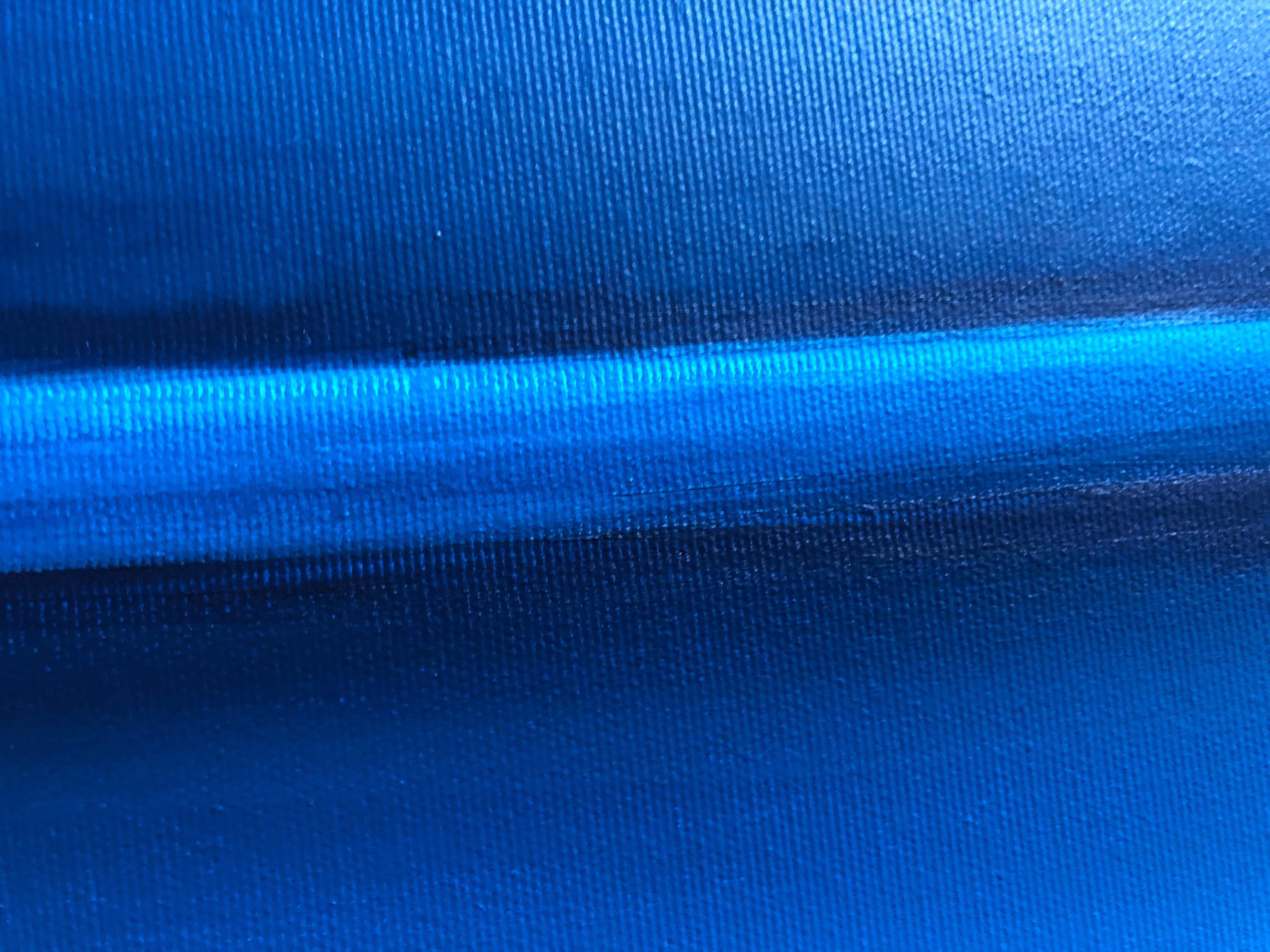 Oceano blu - Paesaggio marino minimalista in acque profonde in vendita 1
